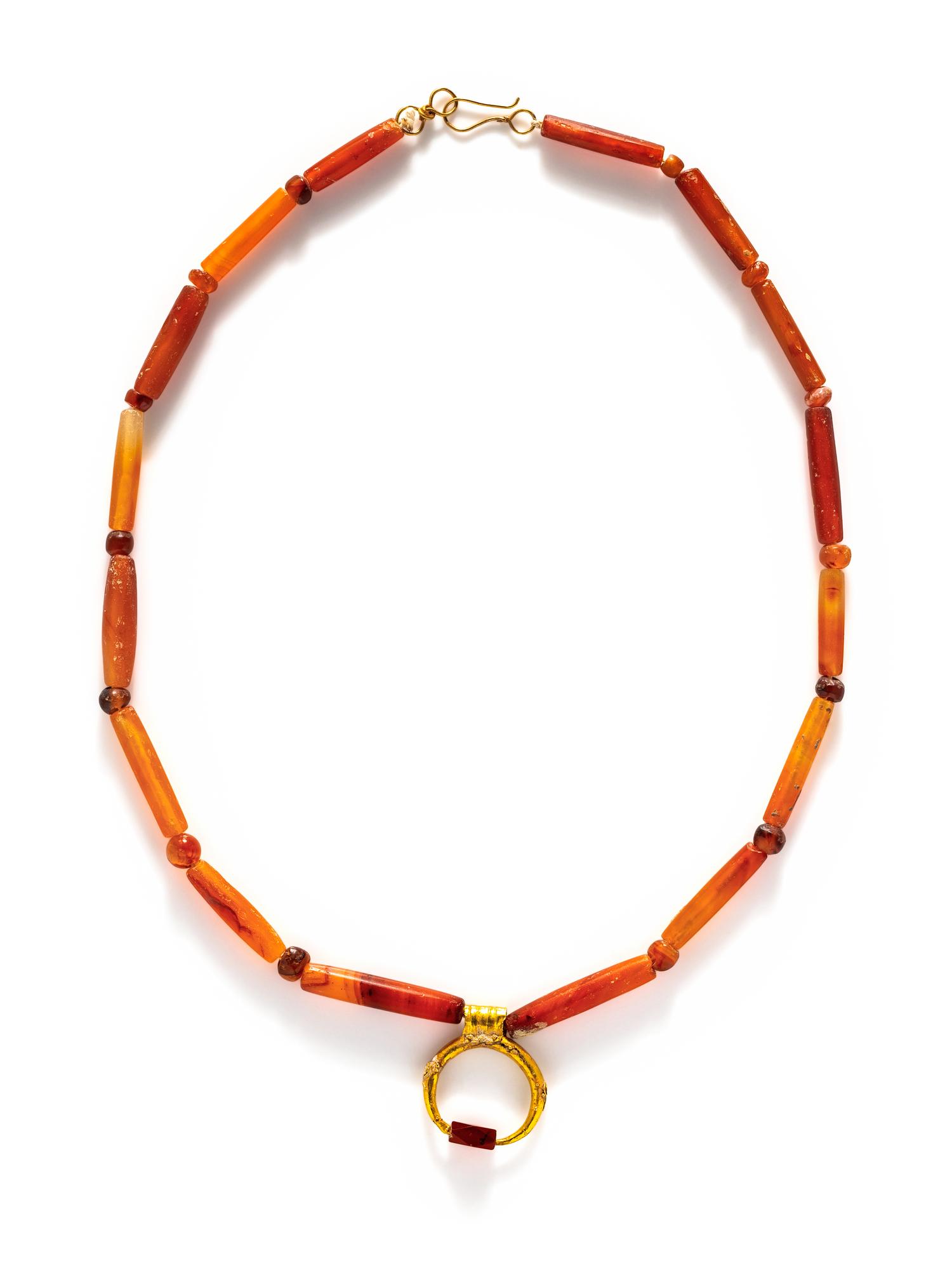 A Canaanite Gold and Carnelian Bead Necklace
