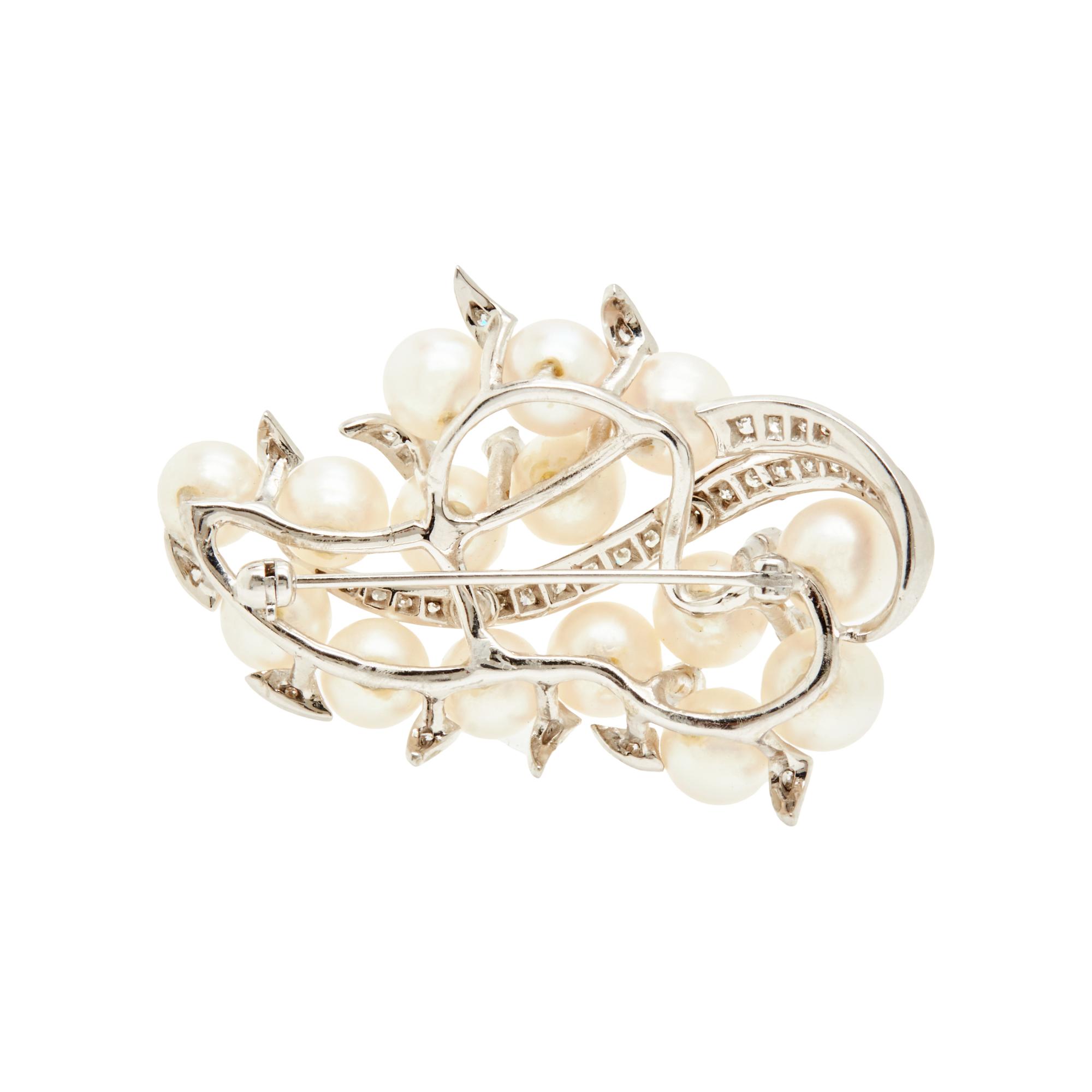 CULTURED PEARL AND DIAMOND JEWELRY SUITE