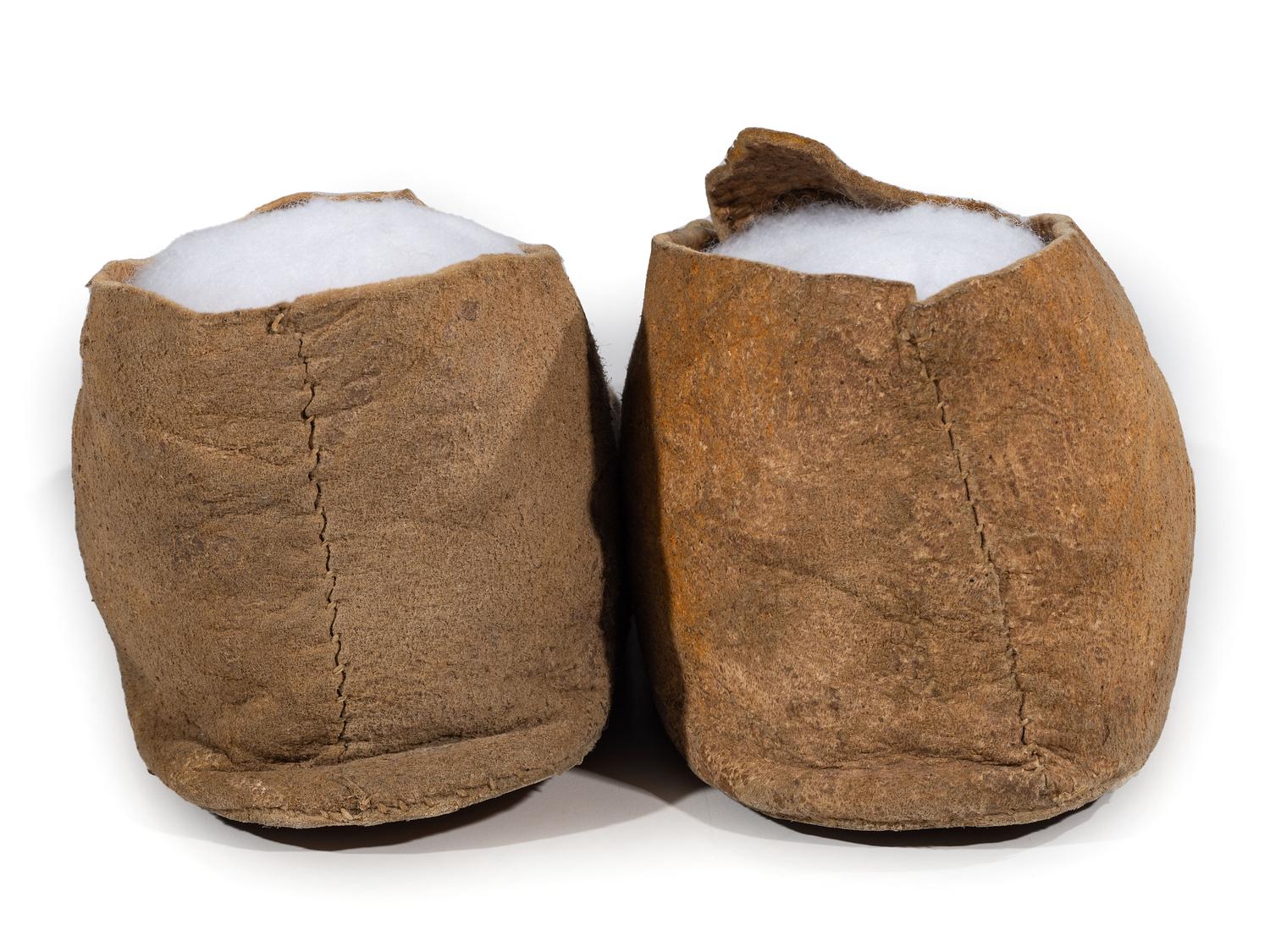 Apsáalooke [Crow] Beaded Hide Moccasins, with Buffalo Hide Parfleche Soles