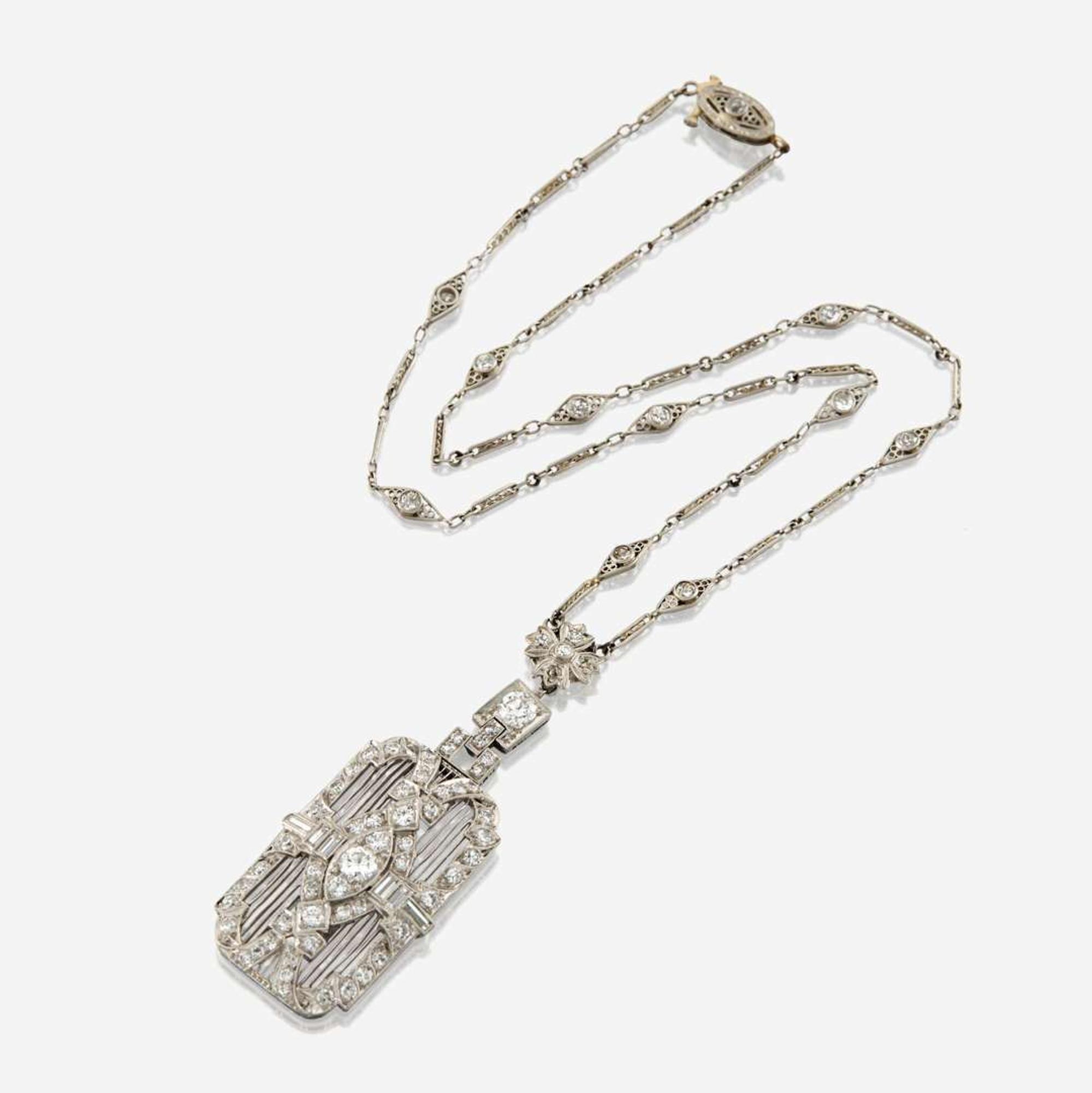 An Art Deco diamond and platinum necklace