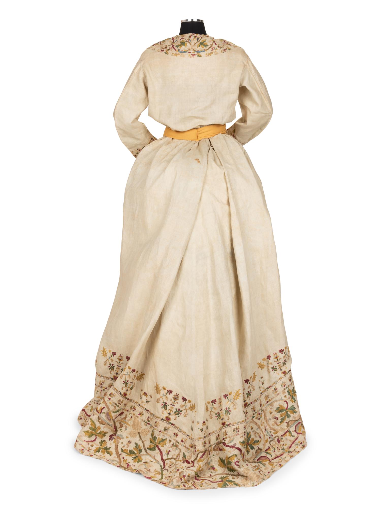 Linen Day Dress à la 18th Century with Embroidery, 1870-80s