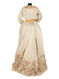 Linen Day Dress à la 18th Century with Embroidery, 1870-80s