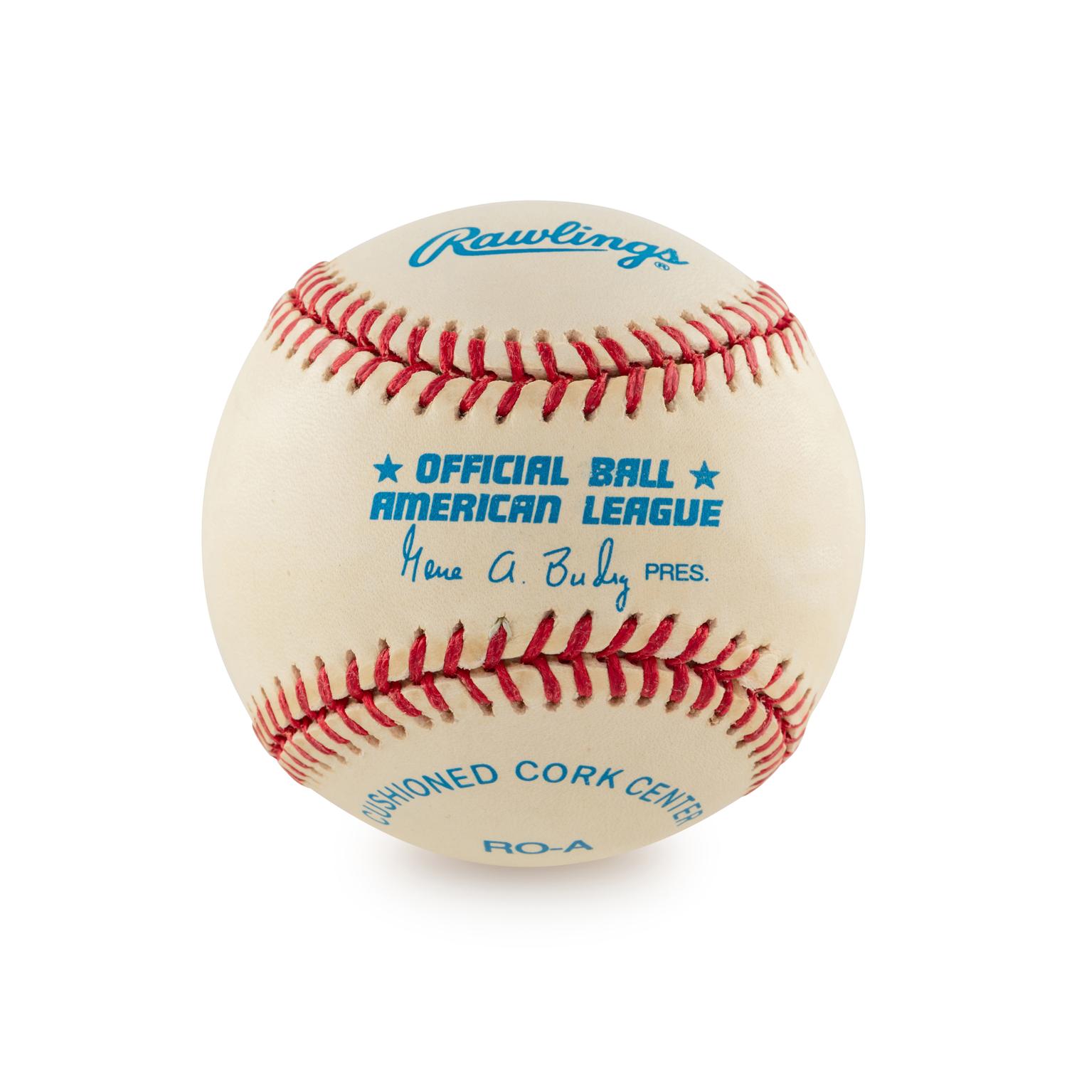 A Bob Cain Pitched to Eddie Gaedel Signed Autograph Baseball (Beckett Authentication Services)