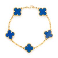 VAN CLEEF & ARPELS, YELLOW GOLD AND BLUE AGATE 'VINTAGE ALHAMBRA' BRACELET