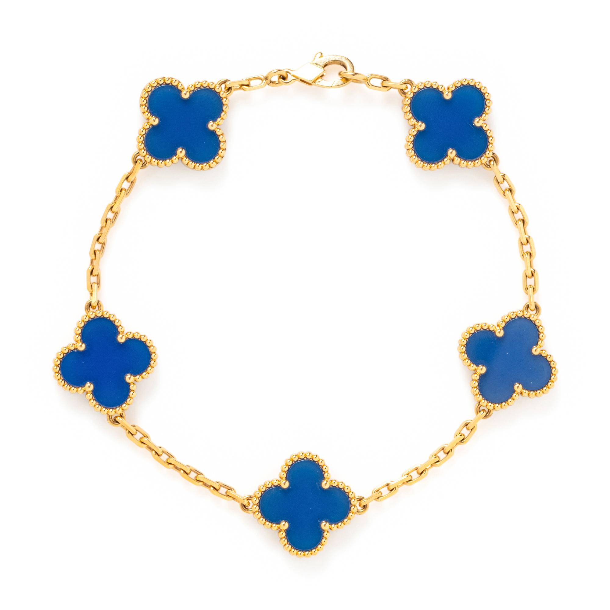 VAN CLEEF & ARPELS, YELLOW GOLD AND BLUE AGATE 'VINTAGE ALHAMBRA' BRACELET