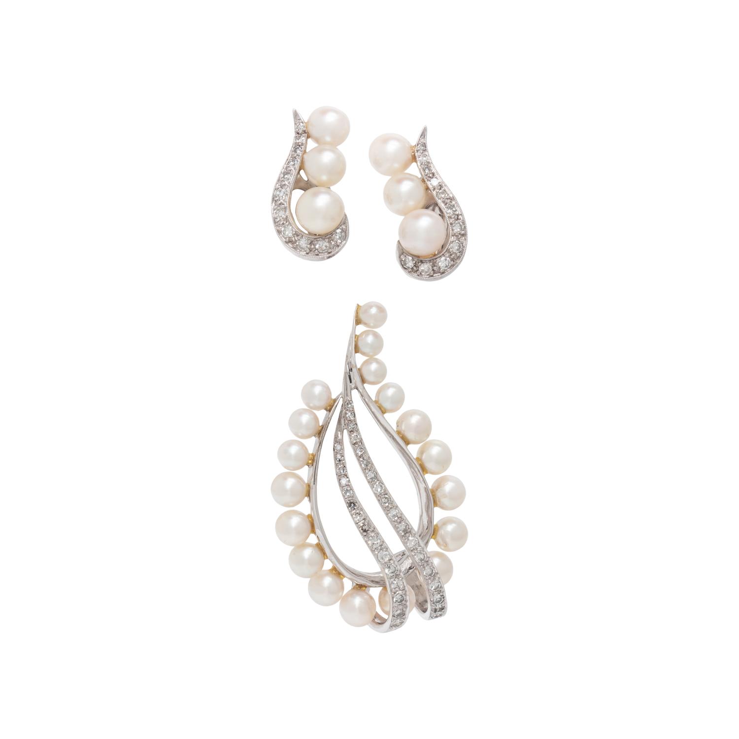 CULTURED PEARL AND DIAMOND BROOCH AND CLIP EARRINGS