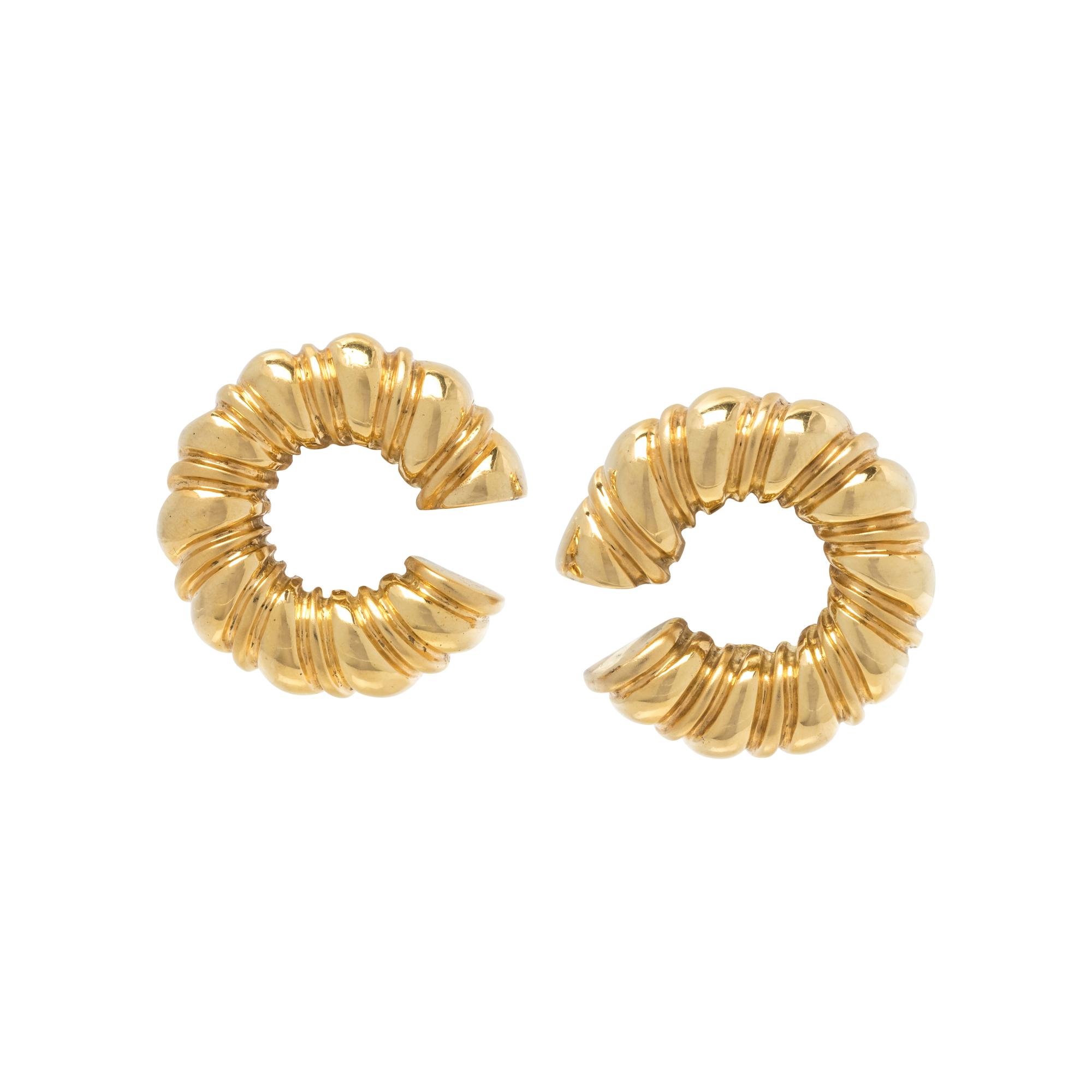 GREEK, YELLOW GOLD EARCLIPS