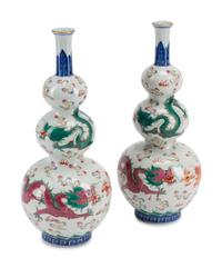 A Pair of Chinese Export Enameled Porcelain Vases