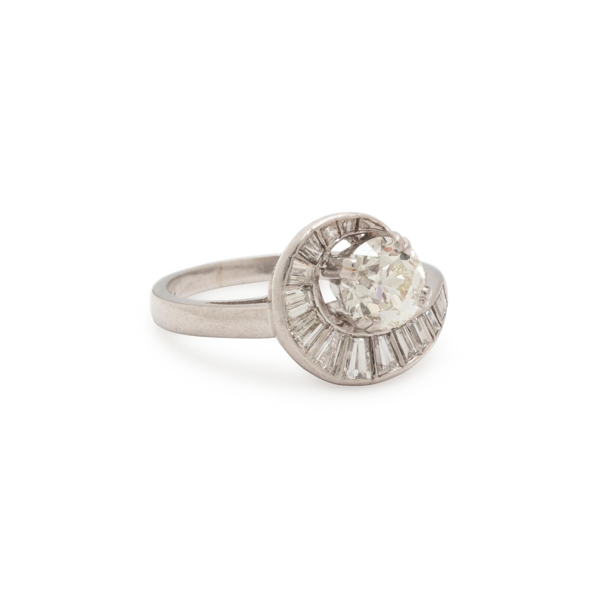 DIAMOND RING