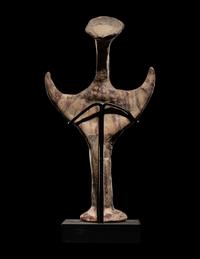 A Mycenaean Terracotta Psi Idol