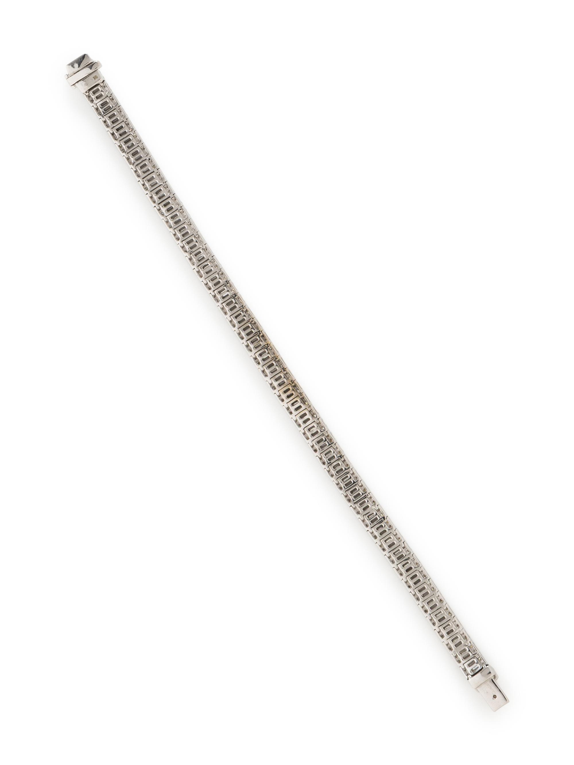 DIAMOND AND WHITE GOLD BRACELET