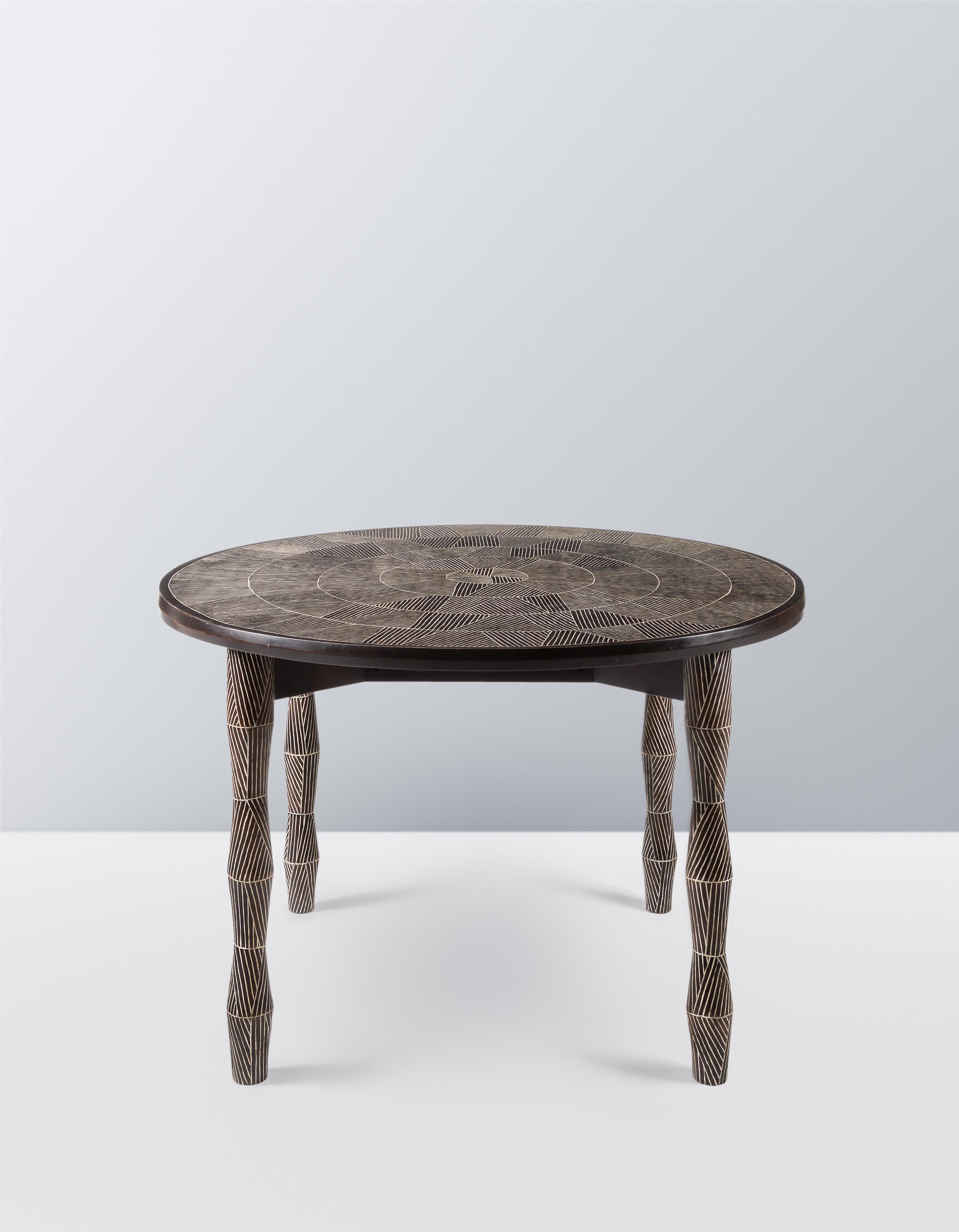 Zebra Table