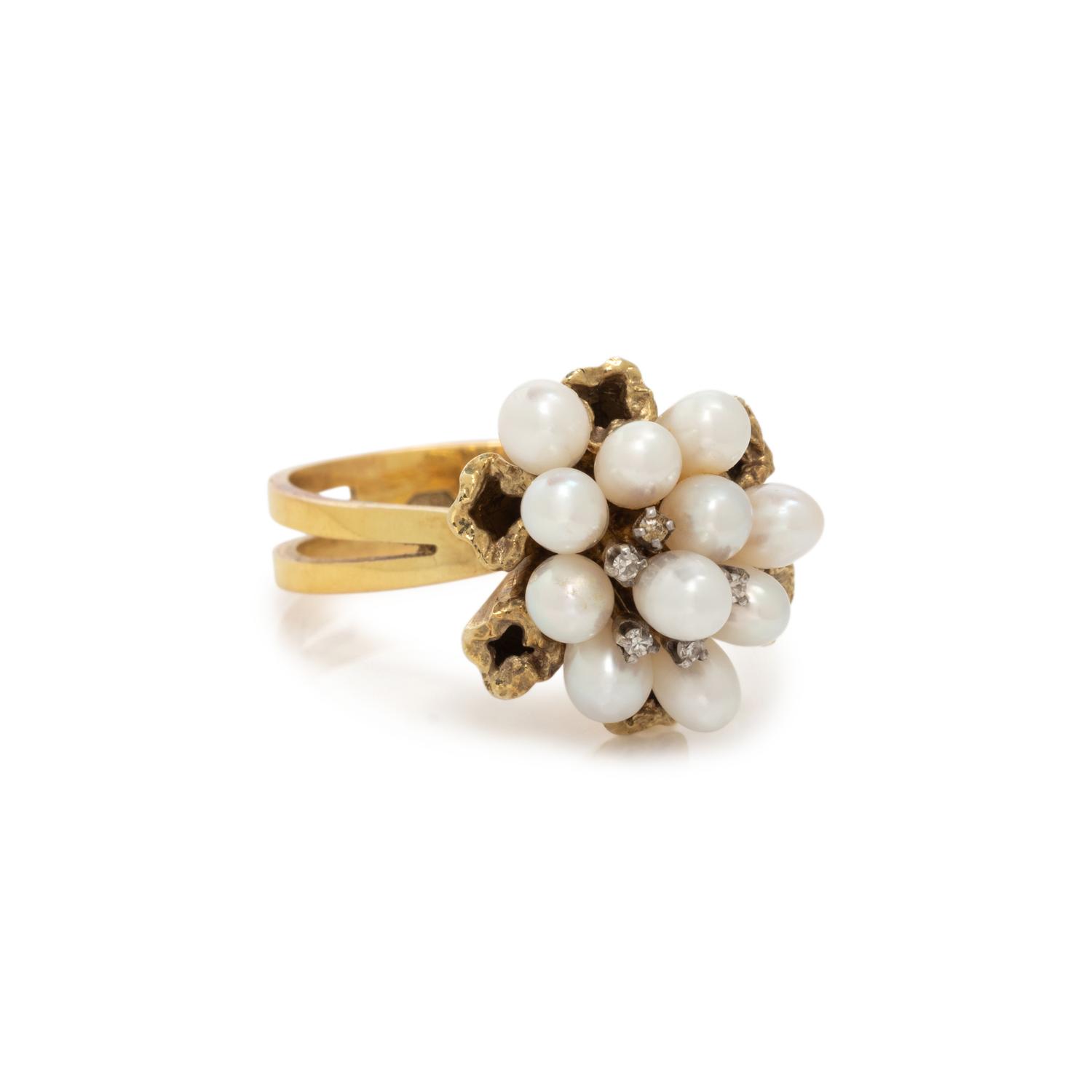 CULTURED PEARL AND DIAMOND CLUSTER RING