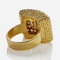 An 18K Yellow Gold, Pearl, and Diamond Ring