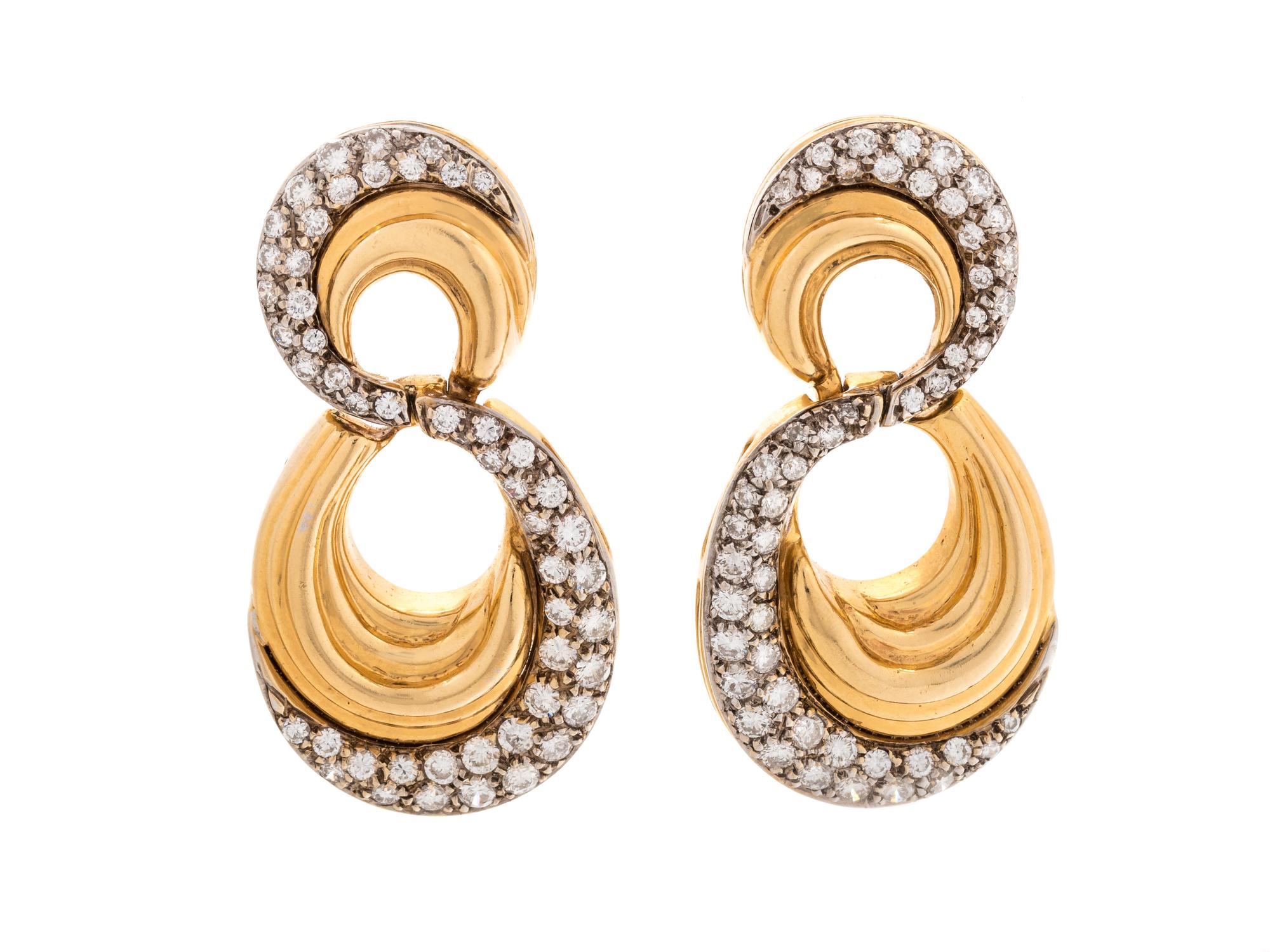 YELLOW GOLD AND DIAMOND EARCLIPS