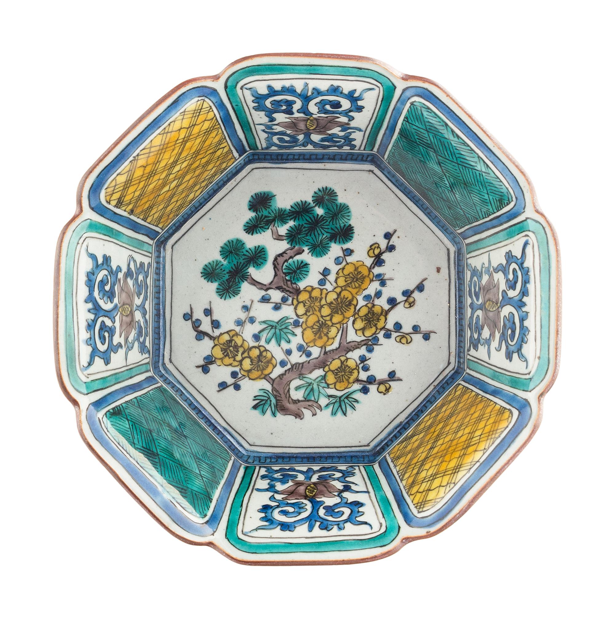 13 Japanese Porcelain Wares