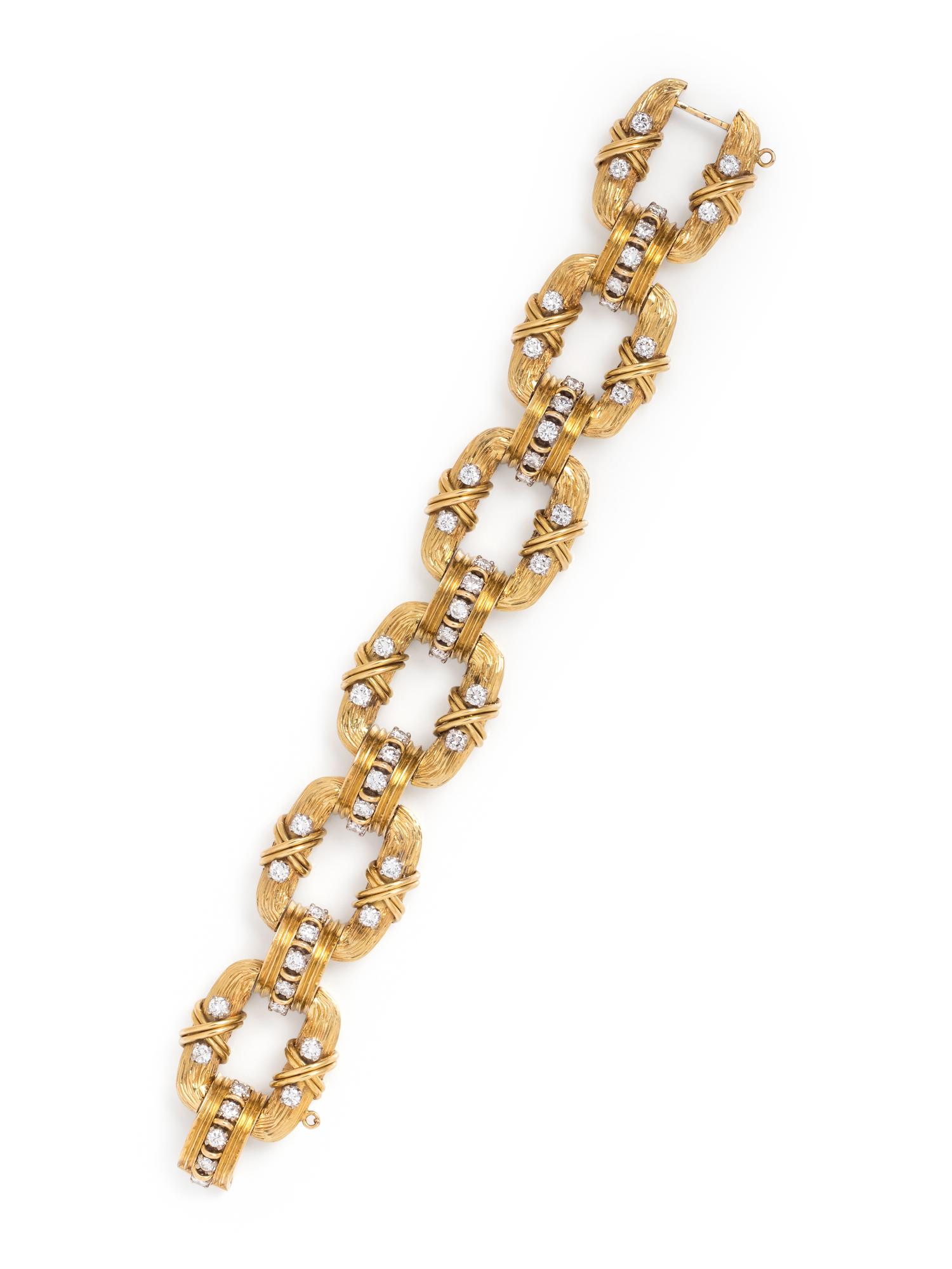 YELLOW GOLD AND DIAMOND BRACELET