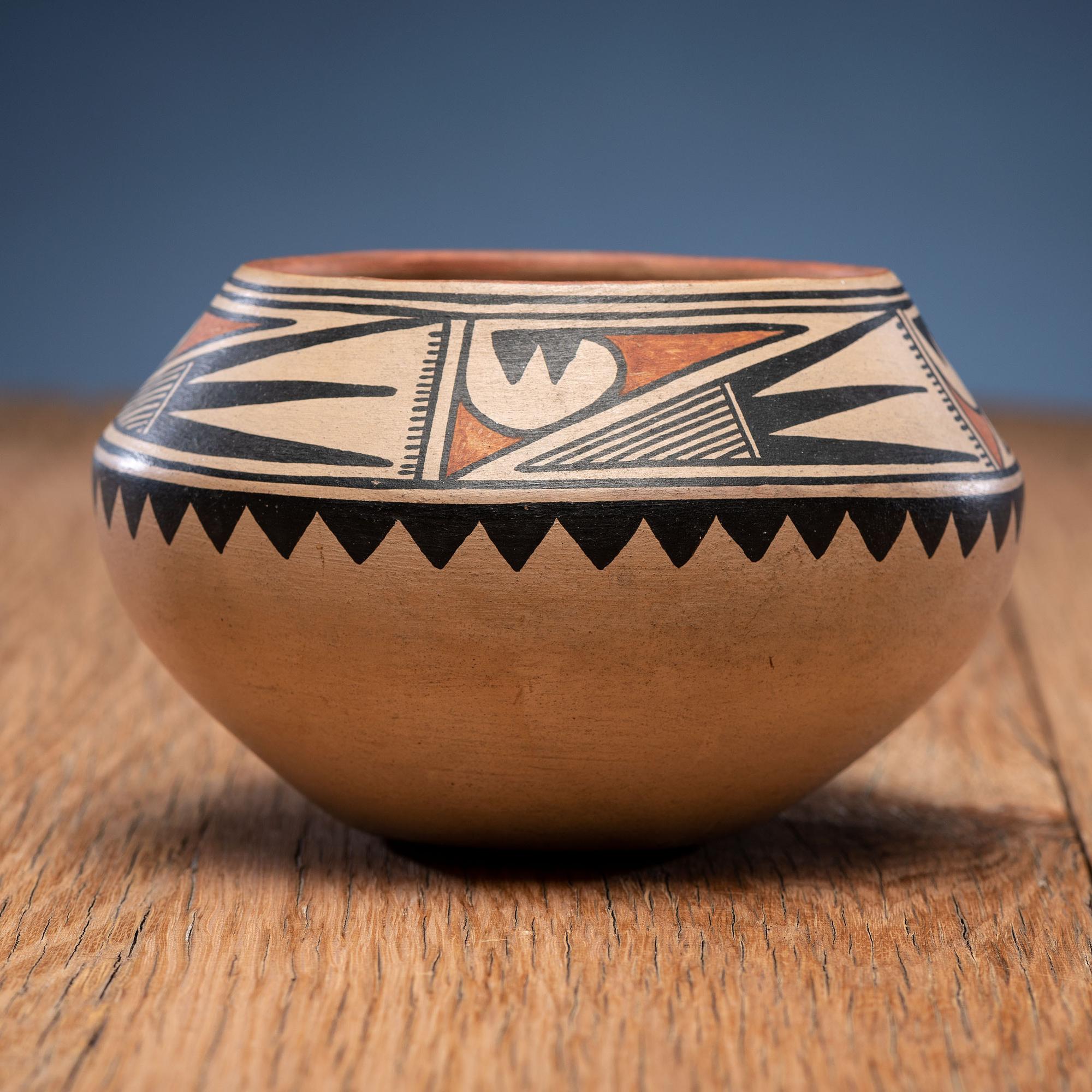 Maria Martinez (San Ildefonso, 1884-1980) Polychrome Pottery Bowl