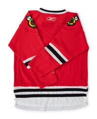 A 2014-15 Chicago Blackhawks Team Signed Autograph Hockey Jersey