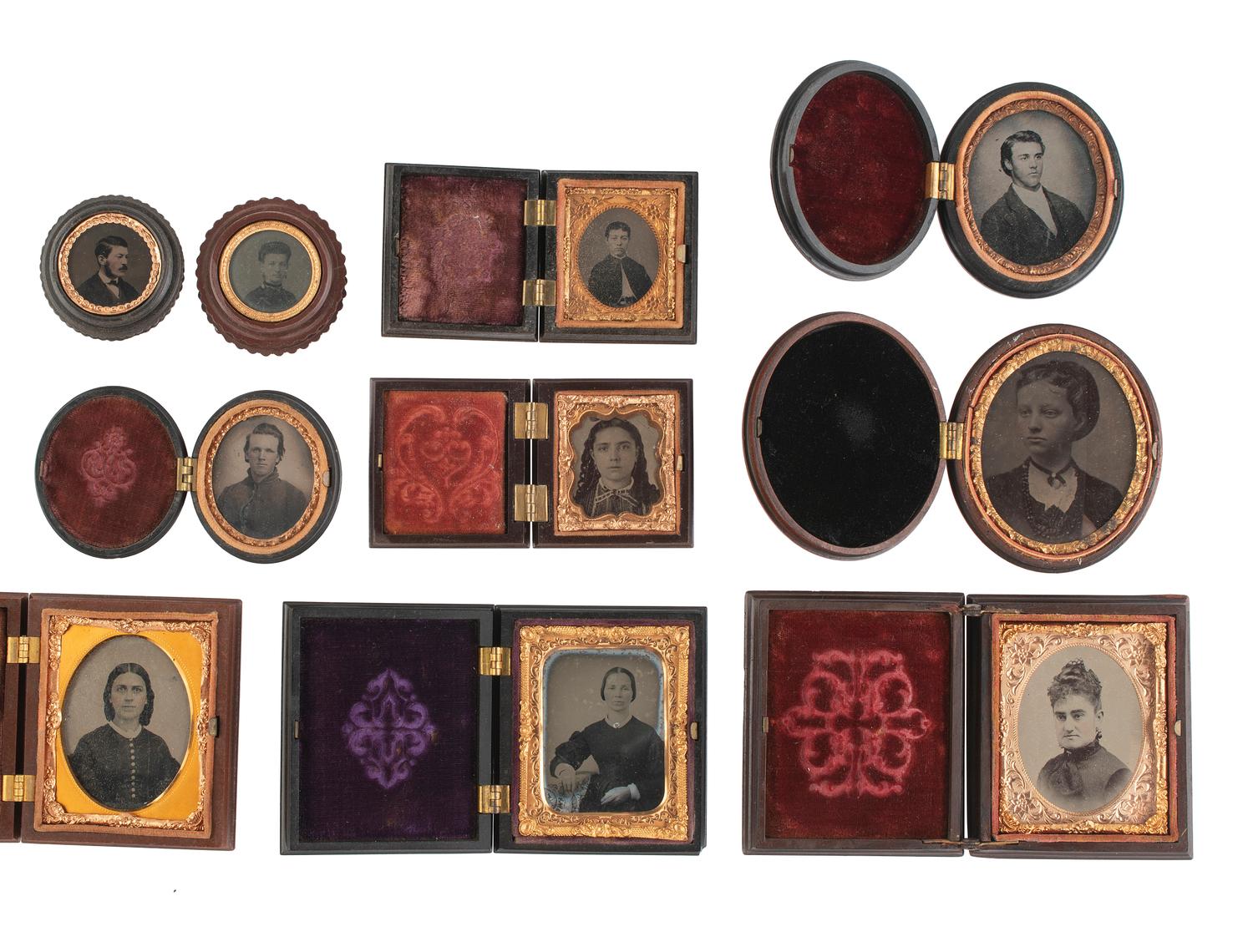 [EARLY PHOTOGRAPHY]. A group of Union cases and collar boxes with varying designs.