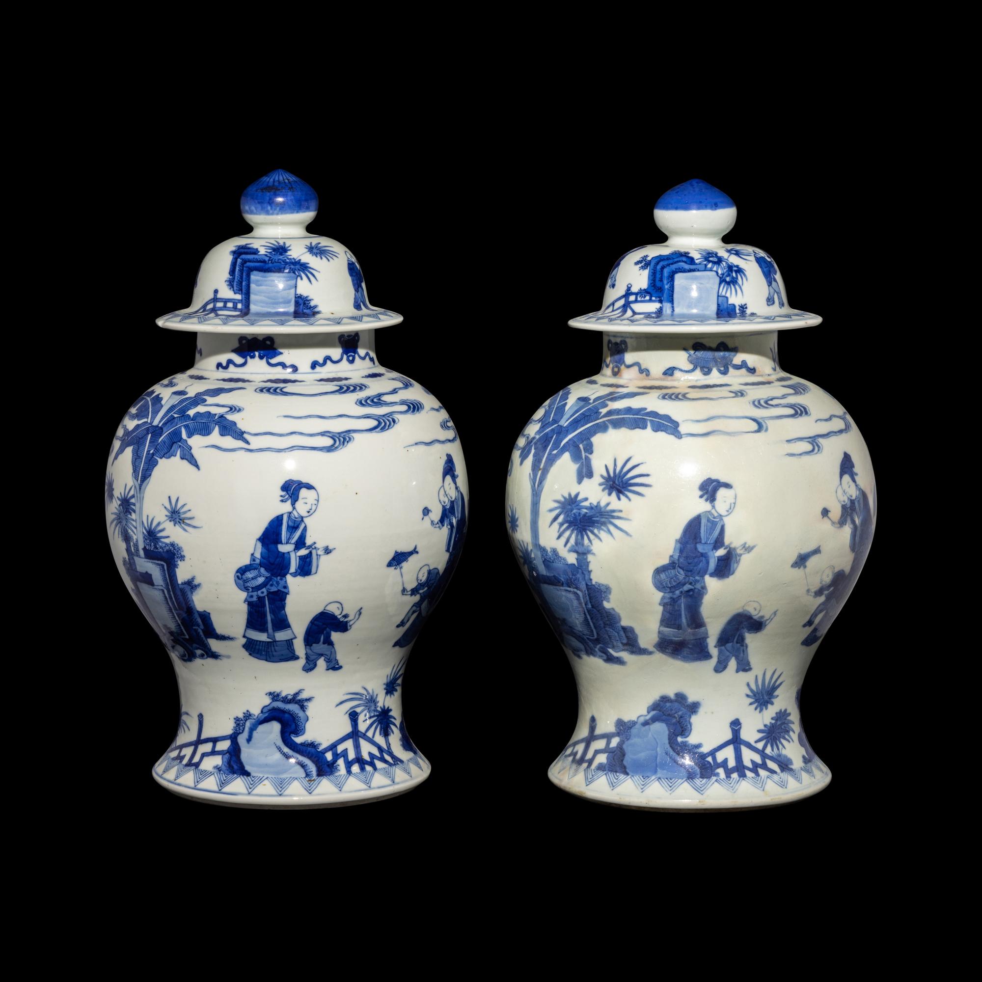 A Pair of Chinese Blue and White 'Figural' Porcelain General Jars and Covers, 19th/Early 20th Century 晚清/民國 青花人物故事圖將軍罐一對