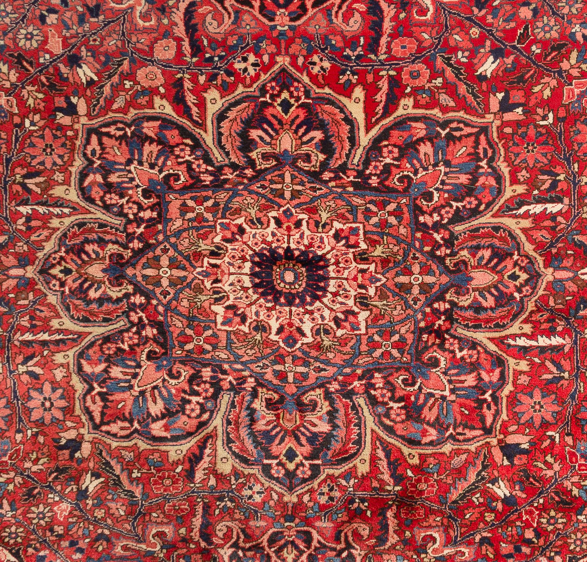 A Bakhtiari Wool Rug