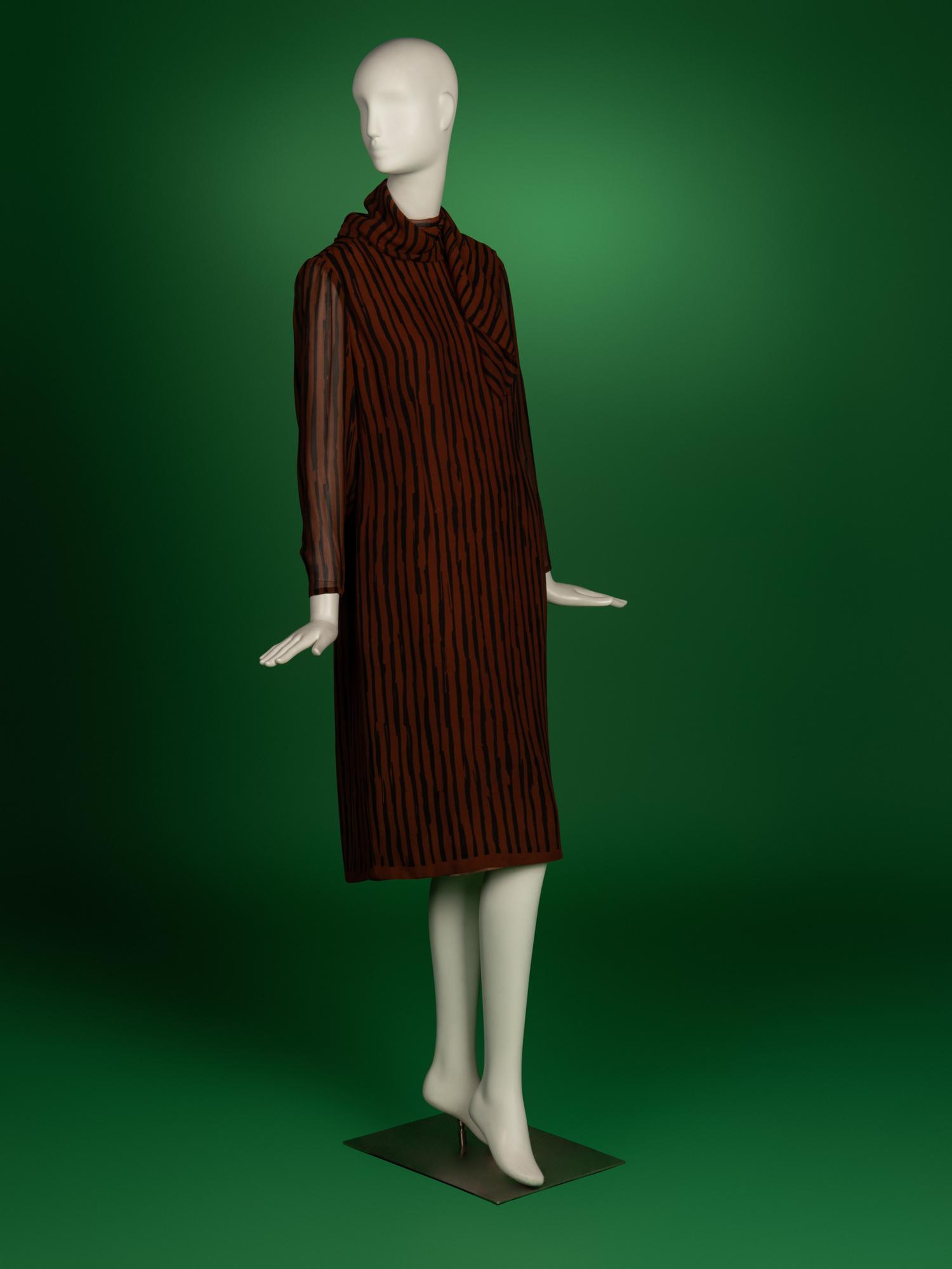 Mona von Bismarck; Givenchy Haute Couture Dress