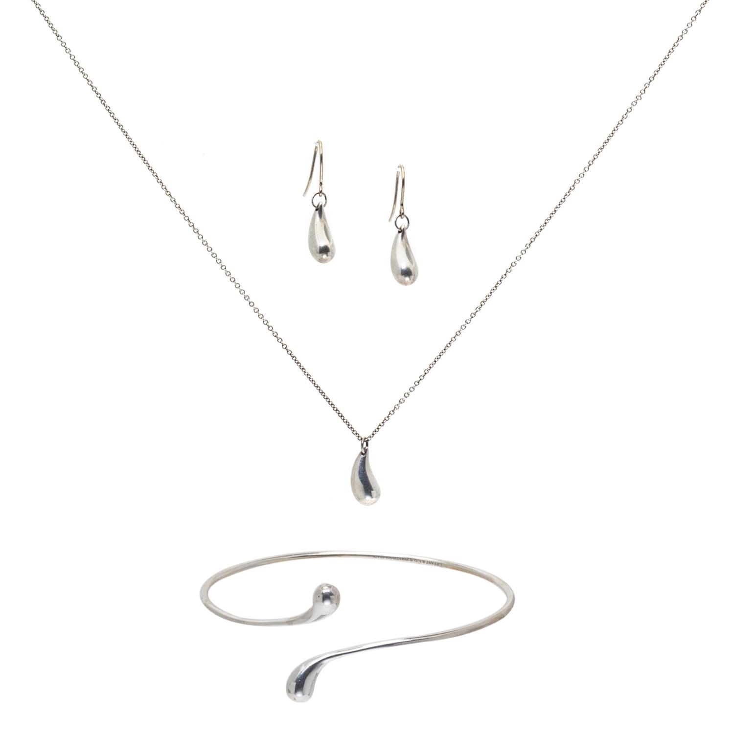 A Sterling Silver "Tear Drop" Demi Parure, Elsa Peretti for Tiffany & Co., 11.00 dwts.