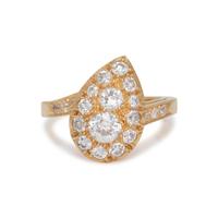 YELLOW GOLD AND DIAMOND RING