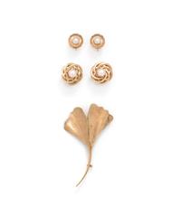 COLLECTION OF YELLOW GOLD JEWELRY