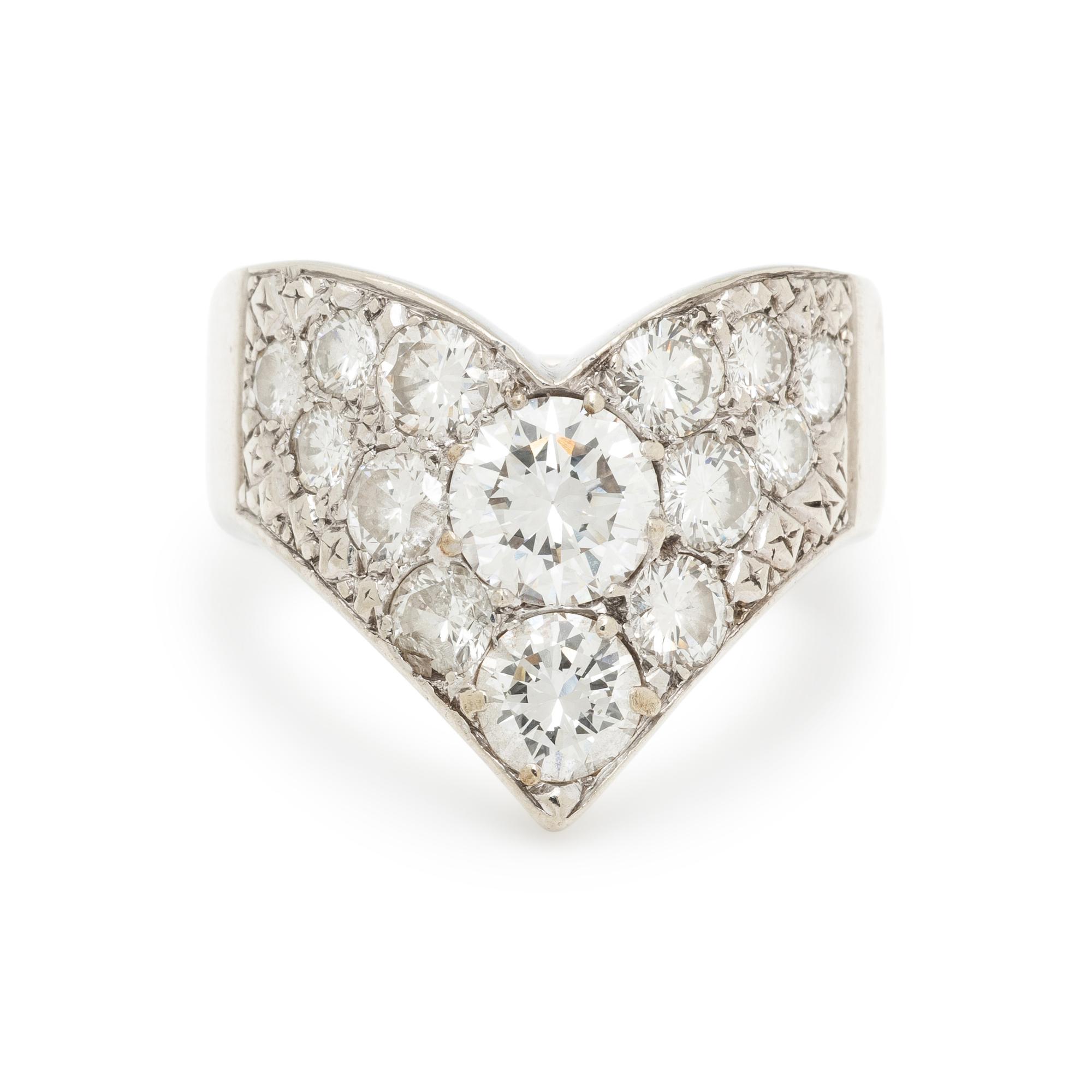 DIAMOND AND WHITE GOLD RING