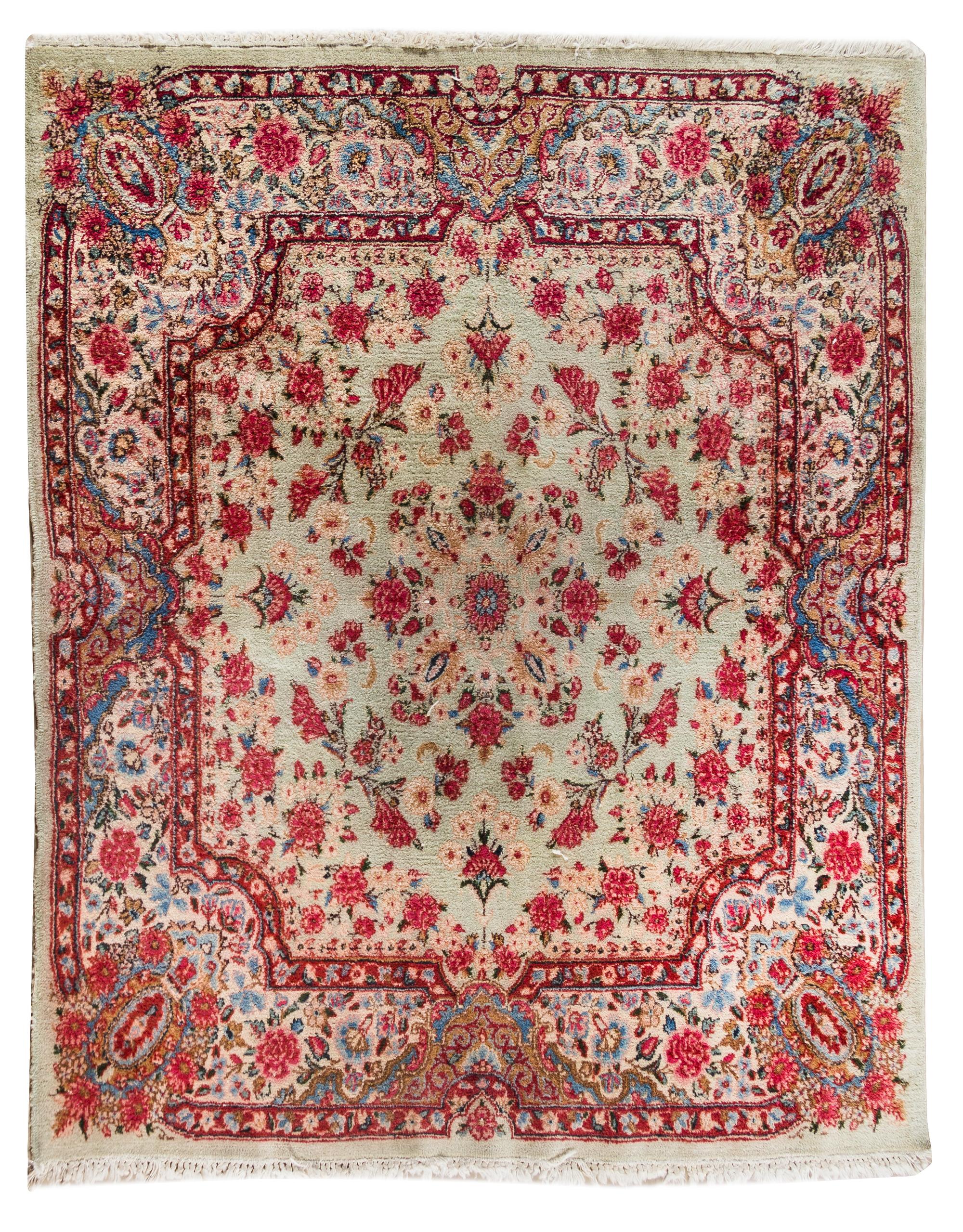 A Kirman Wool Rug 4 feet 3 inches x 3 feet 10 1/2 inches. — MID-20TH CENTURY