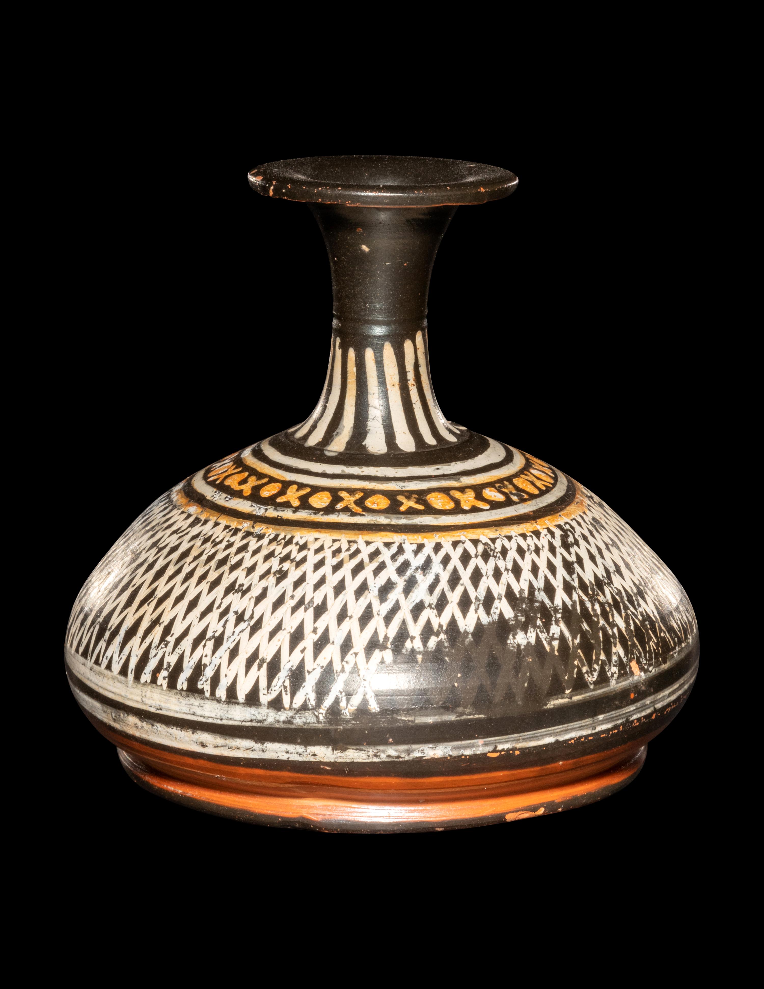 An Apulian Gnathian-Ware Lattice Pattern Squat Lekythos