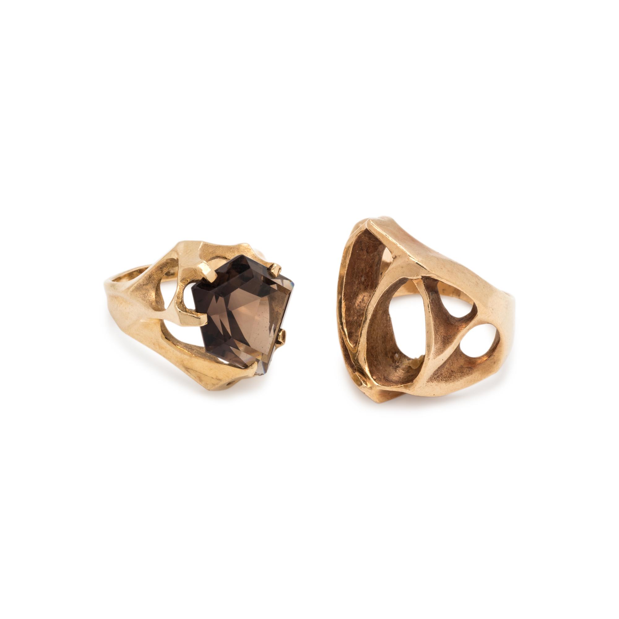 COLLECTION OF MODERNIST YELLOW GOLD RINGS