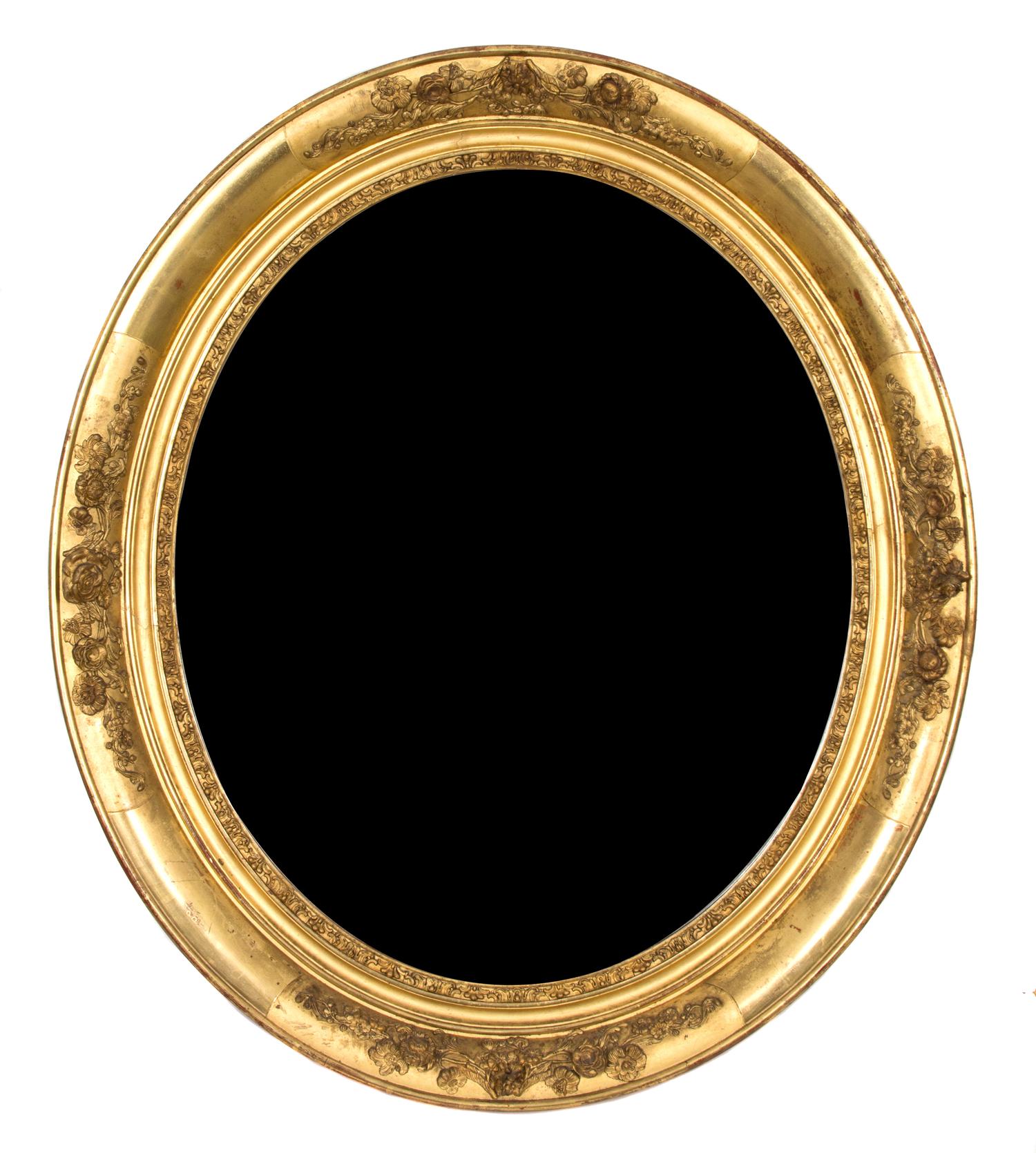 A Victorian Gilt Mirror Height 32 x width 28 inches. — 19TH CENTURY