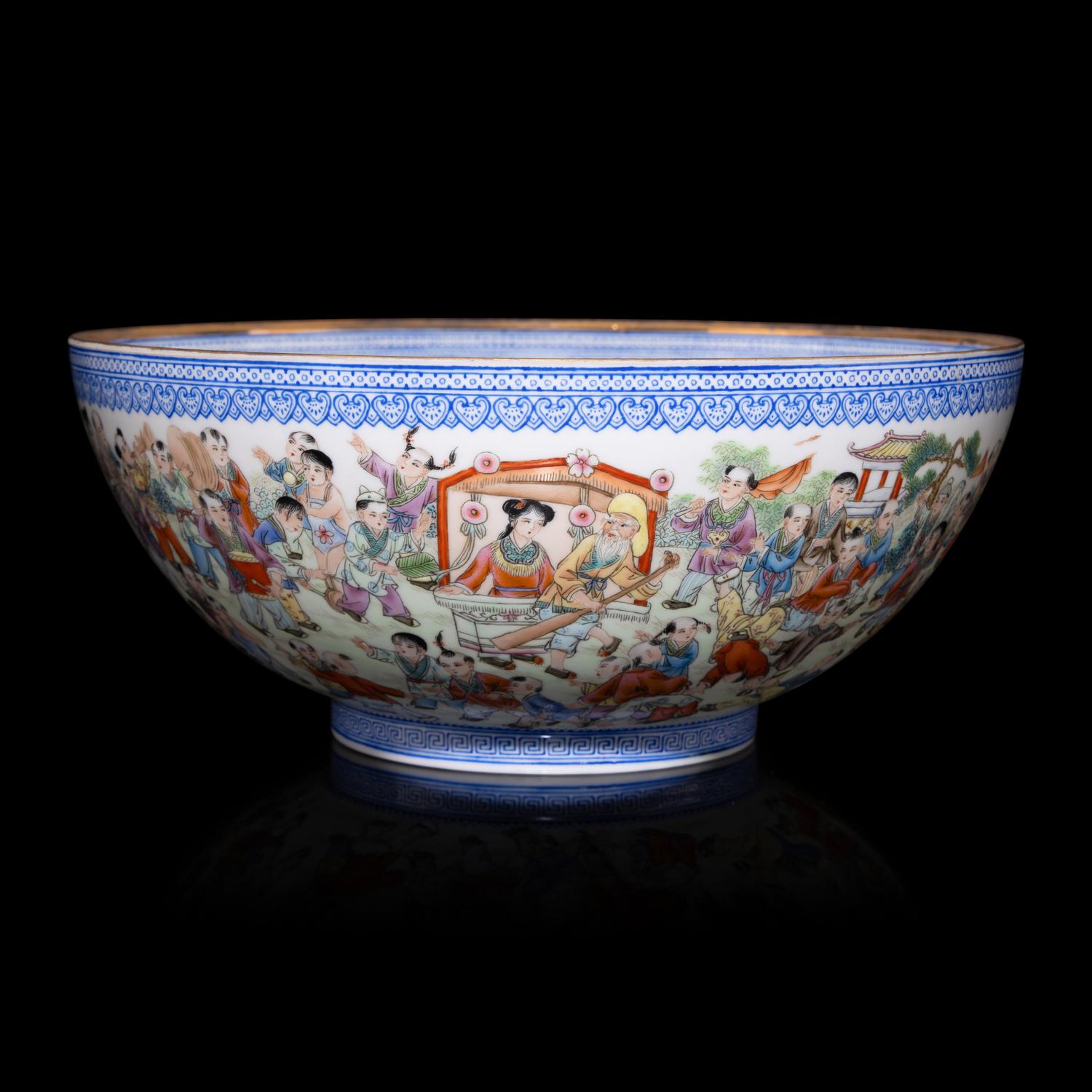 A Chinese Famille Rose 'Hundred Boys' Eggshell Porcelain Bowl, 20th Century — 近代 粉彩百子圖蛋殼瓷碗