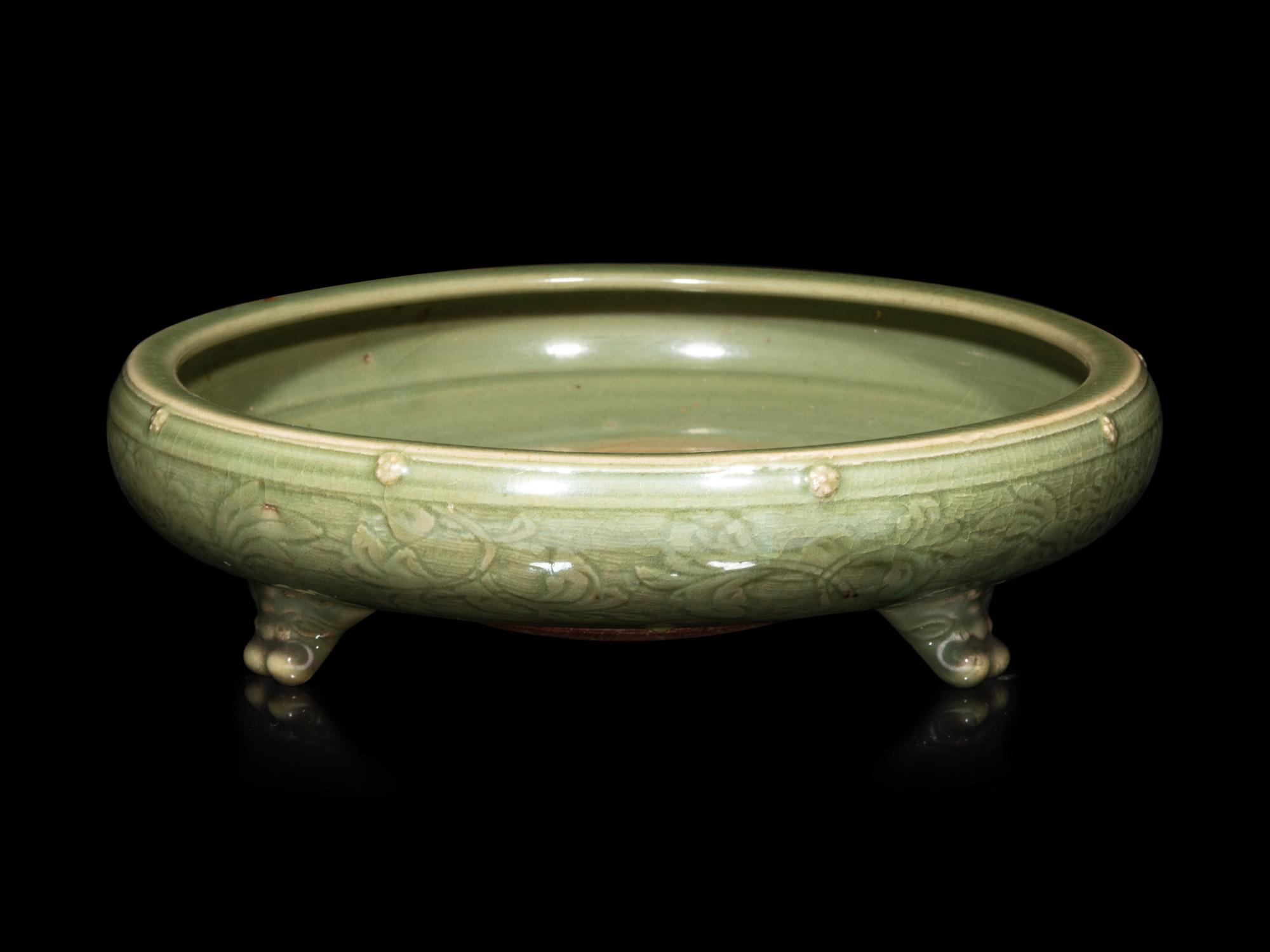 A Chinese Longquan Celadon Glazed Porcelain Tripod Censer