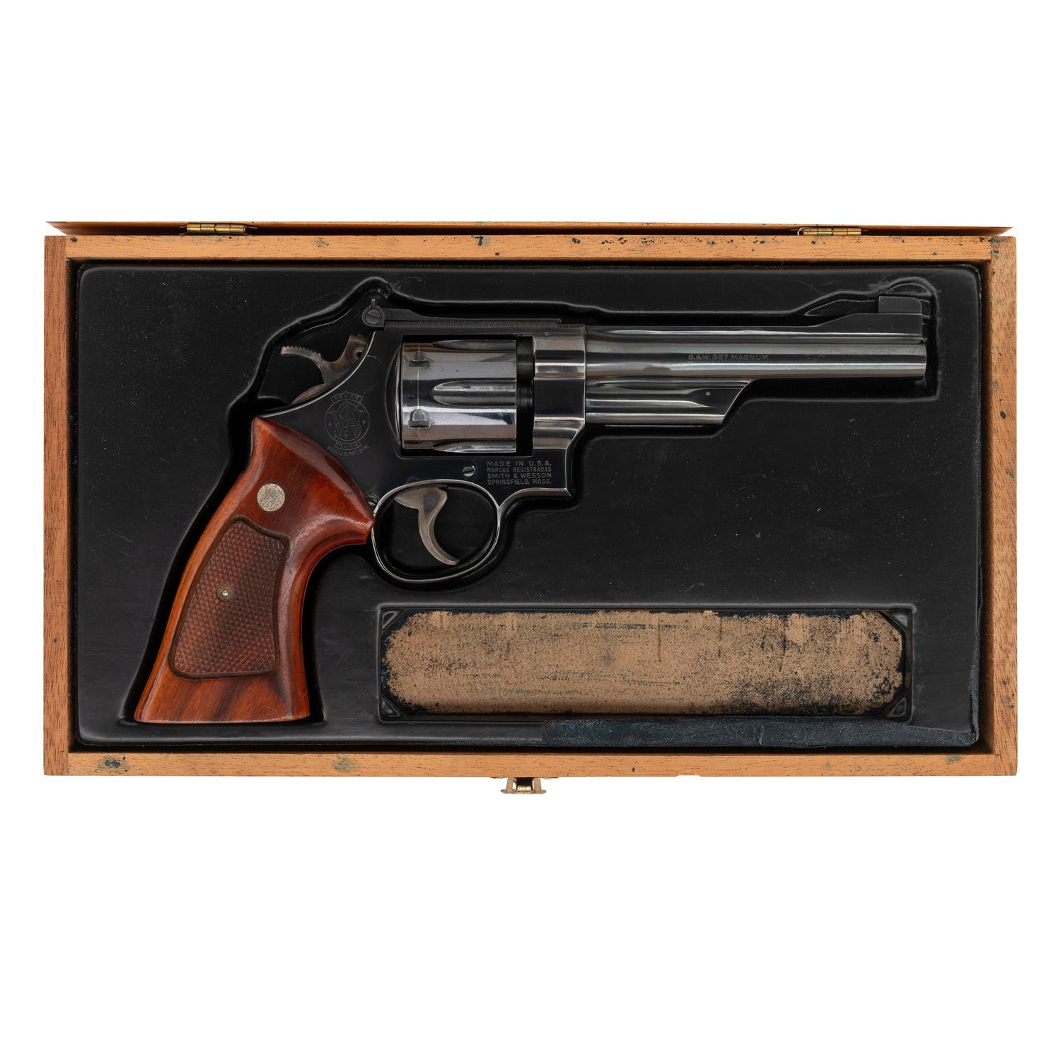 *Smith & Wesson Model 27-2 in Box