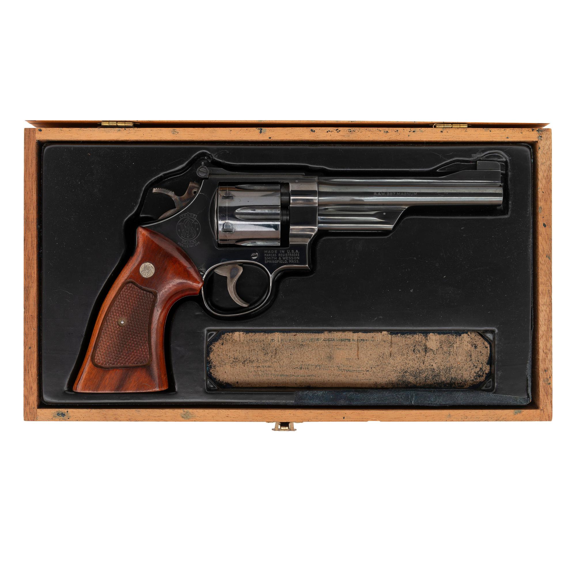 *Smith & Wesson Model 27-2 in Box