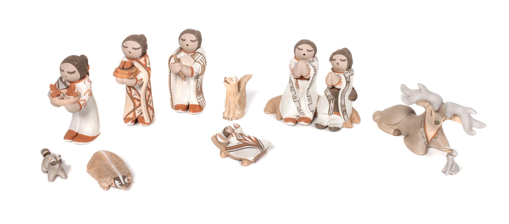 Robin Teller (b. 1954) Isleta Nativity Set Height of tallest 4 inches
