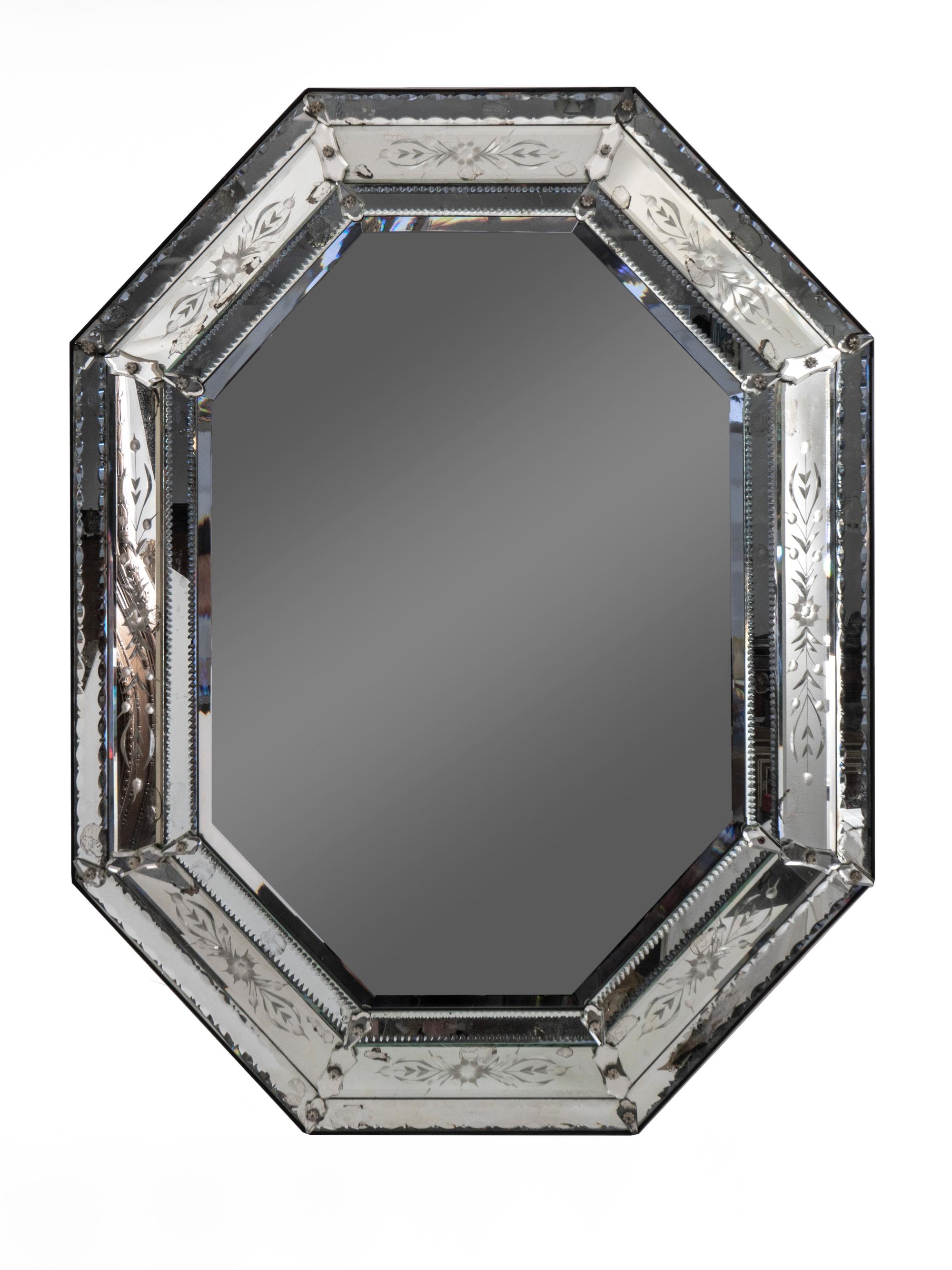 A Venetian Style Glass Framed Octagonal Mirror — 20TH CENTURY