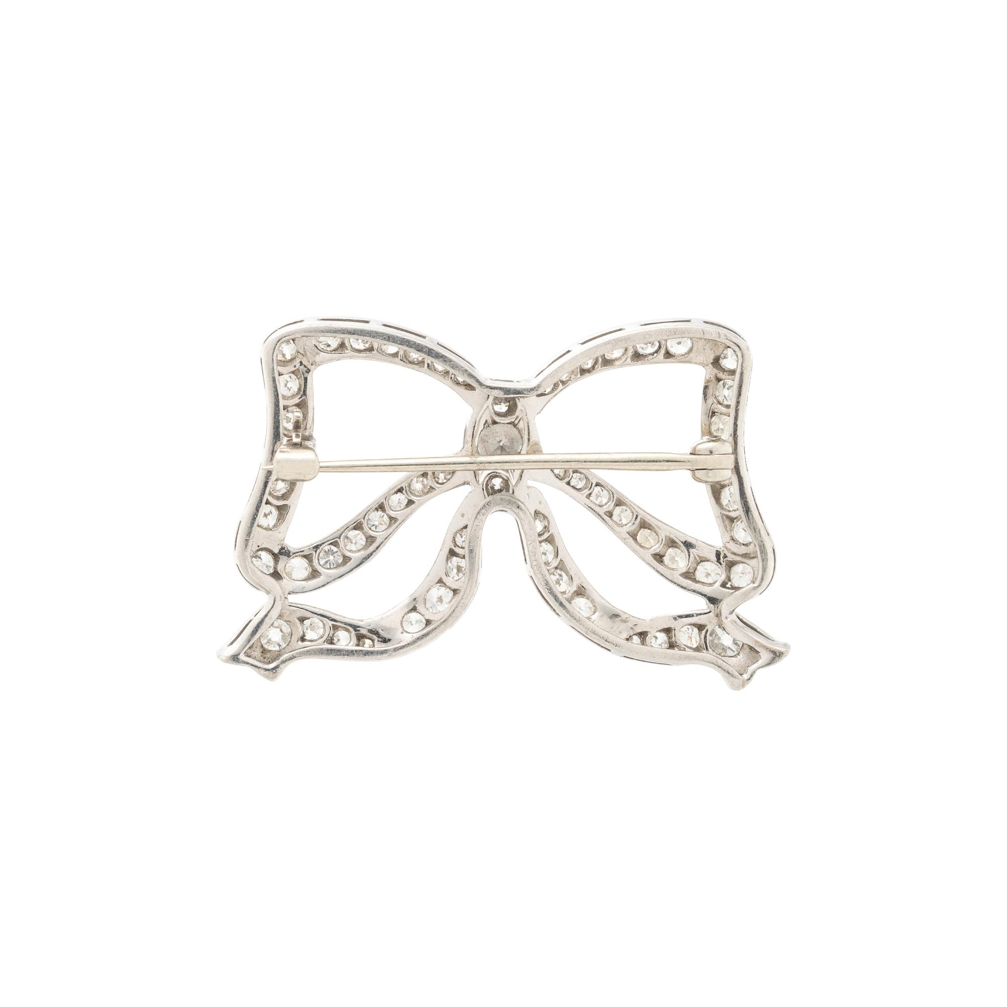ANTIQUE, DIAMOND BOW BROOCH
