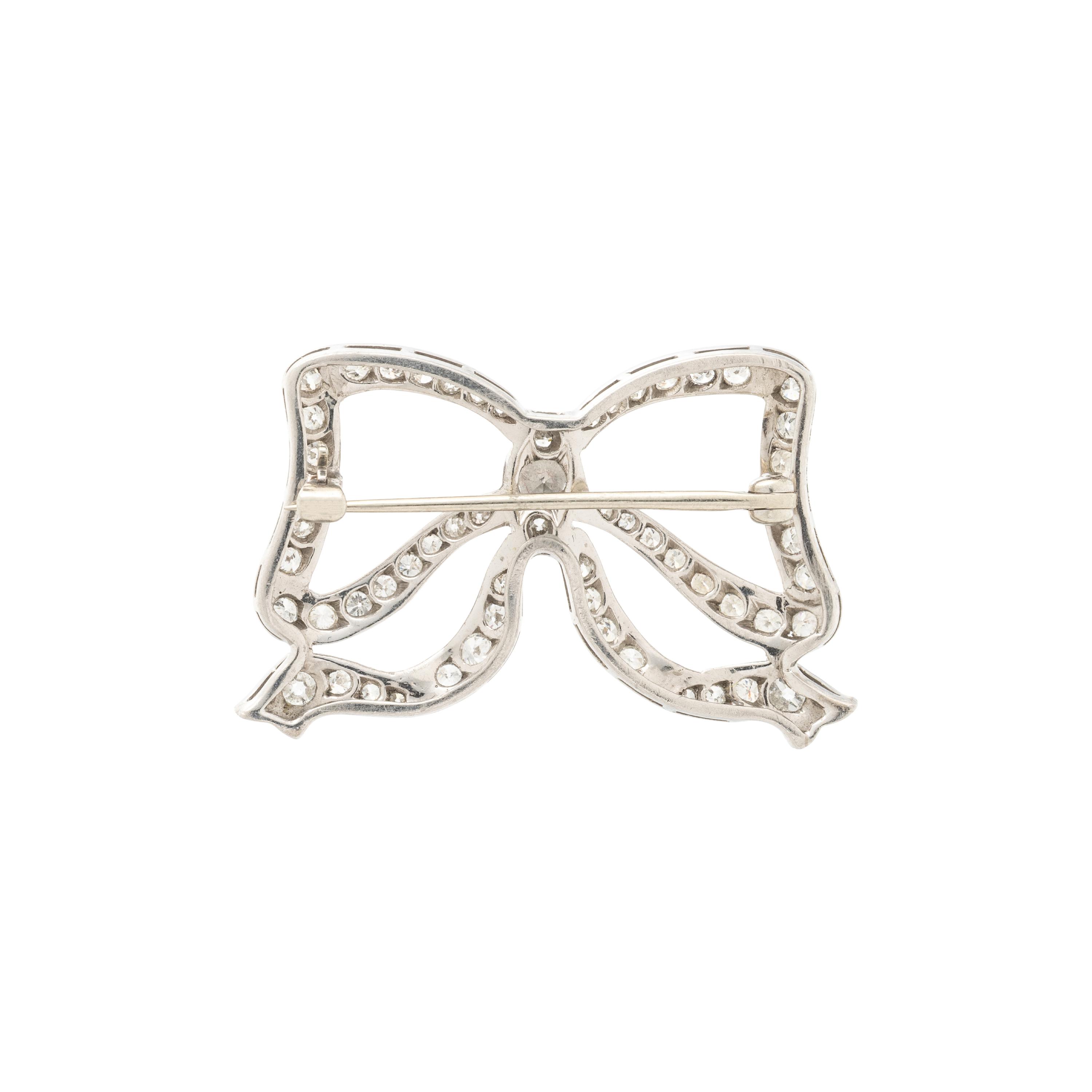ANTIQUE, DIAMOND BOW BROOCH
