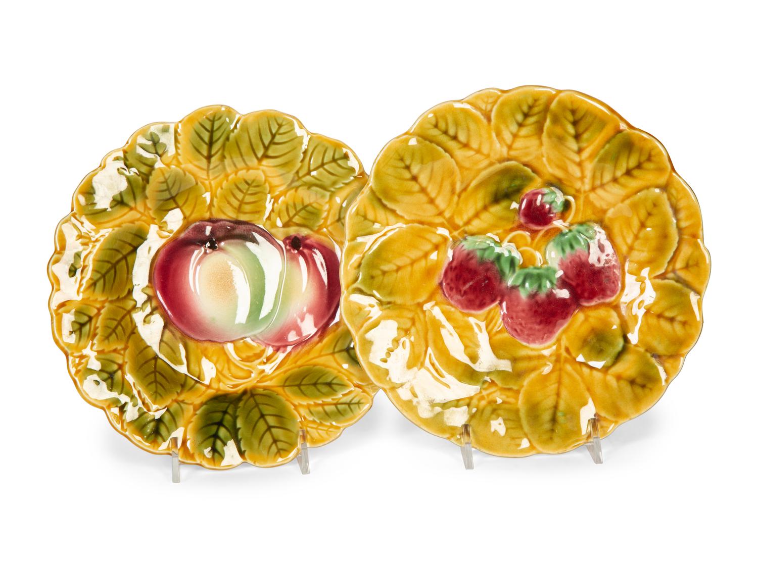 A Group of French Sarreguemines Majolica Dessert Plates and Cake Platter — 20th Century