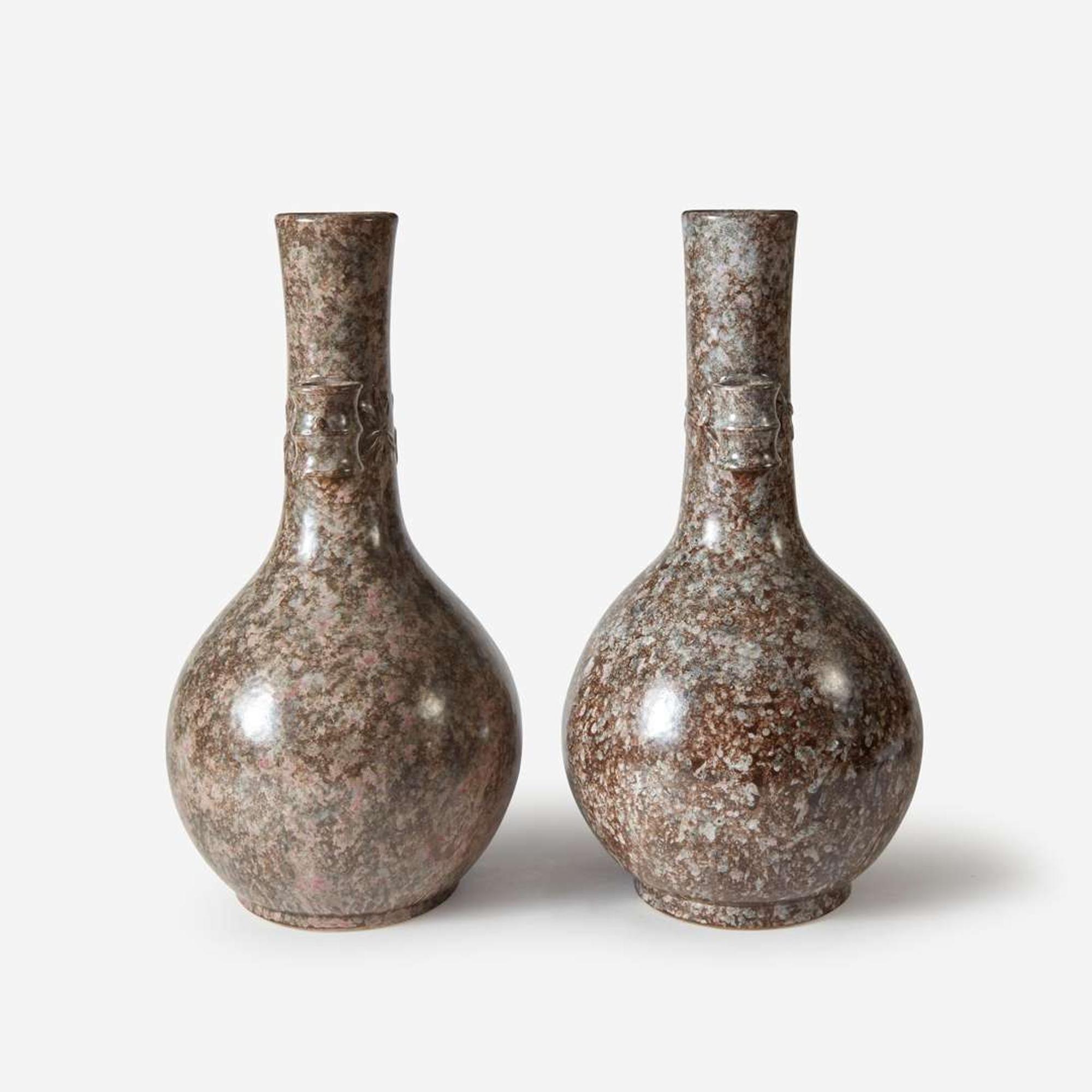 An unusual pair of mottled glaze "Arrow-Game" vases, Touhuping 投壶瓶一对