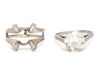 DIAMOND RING