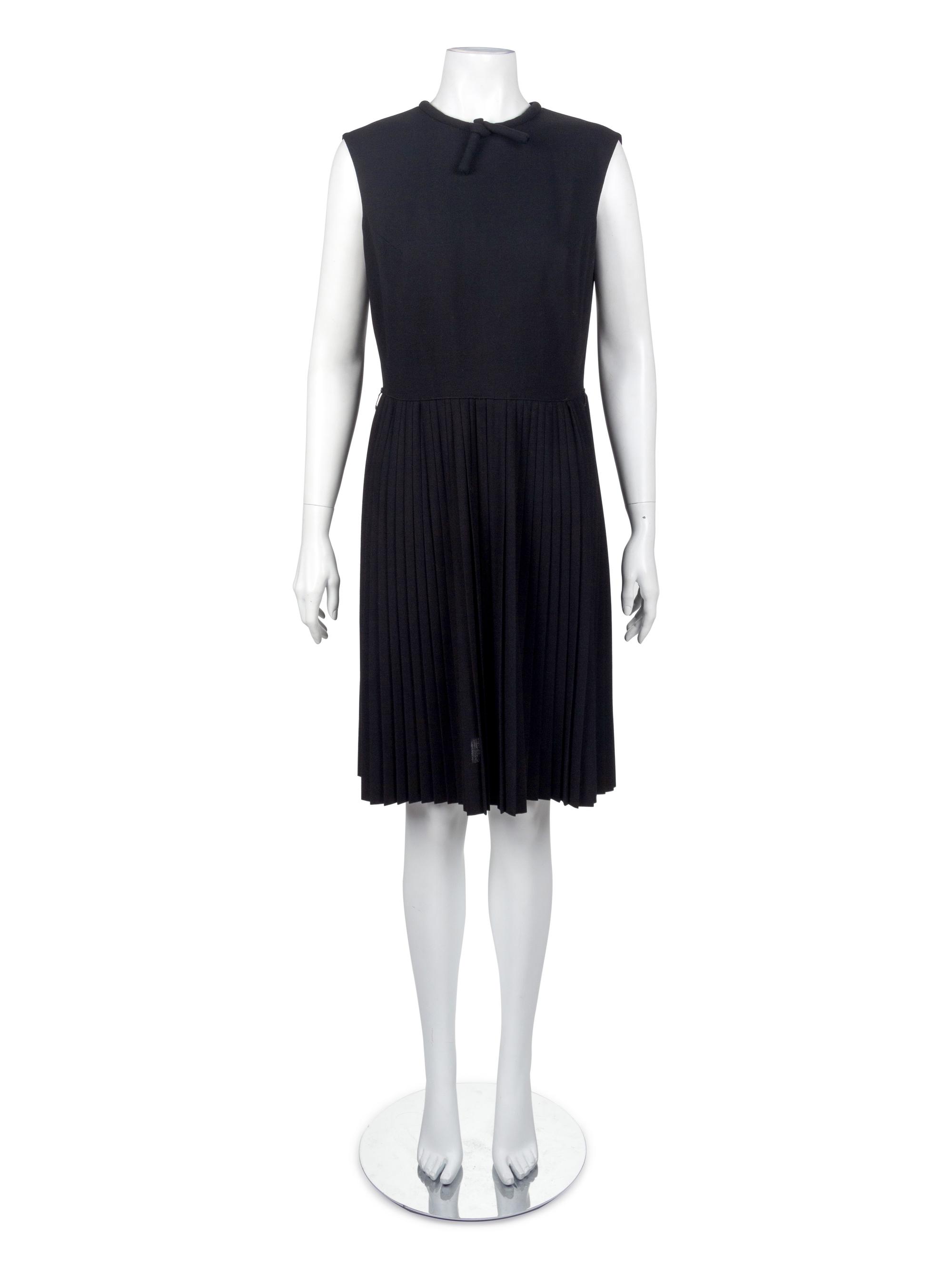 A Group of Bill Blass and Bill Blass for Maurice Retner Dresses and Suits, 1960s-1980s — Sold to benefit the Art Acquisition Fund at the Indianapolis Museum of Art at Newfield.