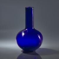 A Chinese Cobalt Blue Glass Bottle Vase — 寶石藍料天球瓶
