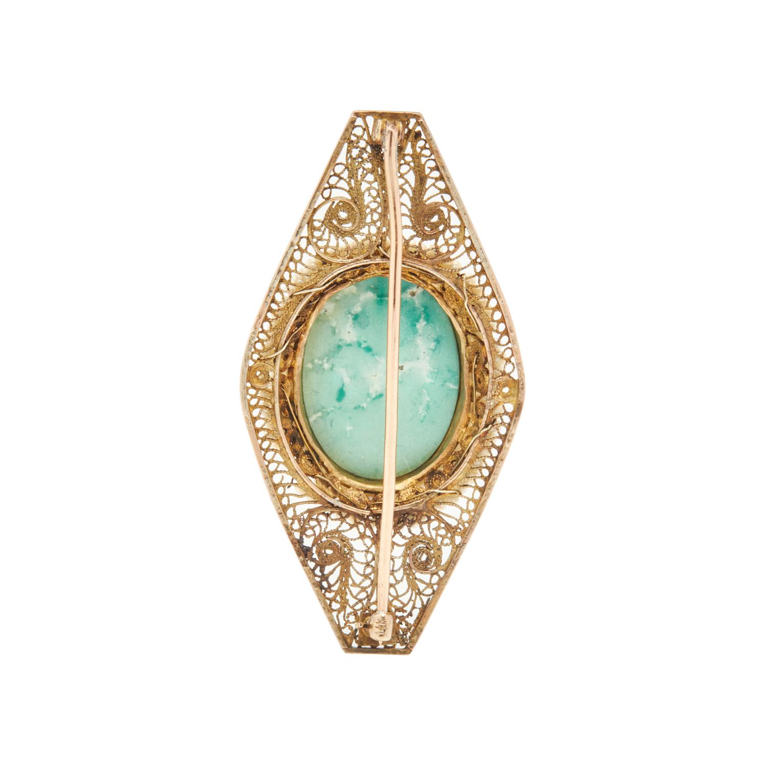 TURQUOISE AND SEED PEARL JEWELRY SUITE