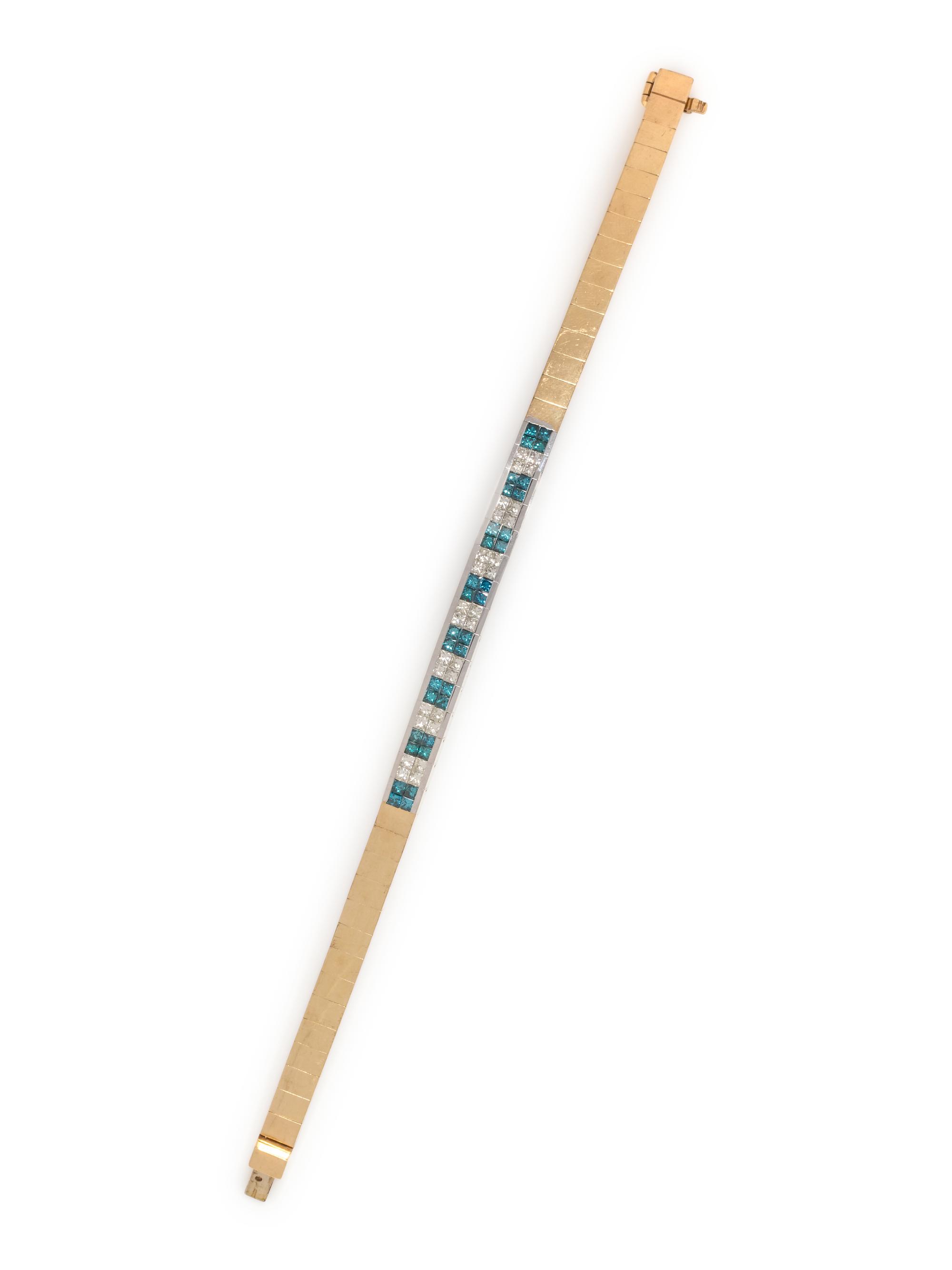 IRRADIATED BLUE DIAMOND AND DIAMOND BRACELET